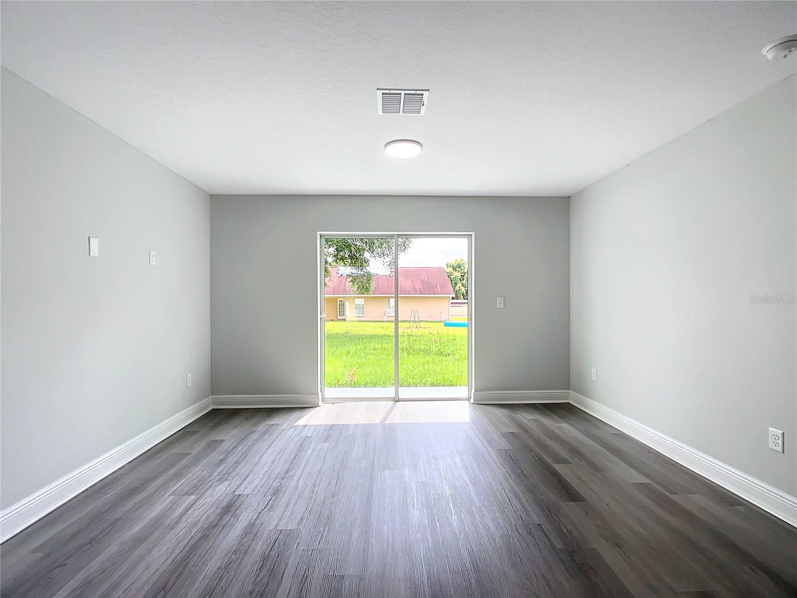 Image 12 of 42 For 13609 53rd Avenue