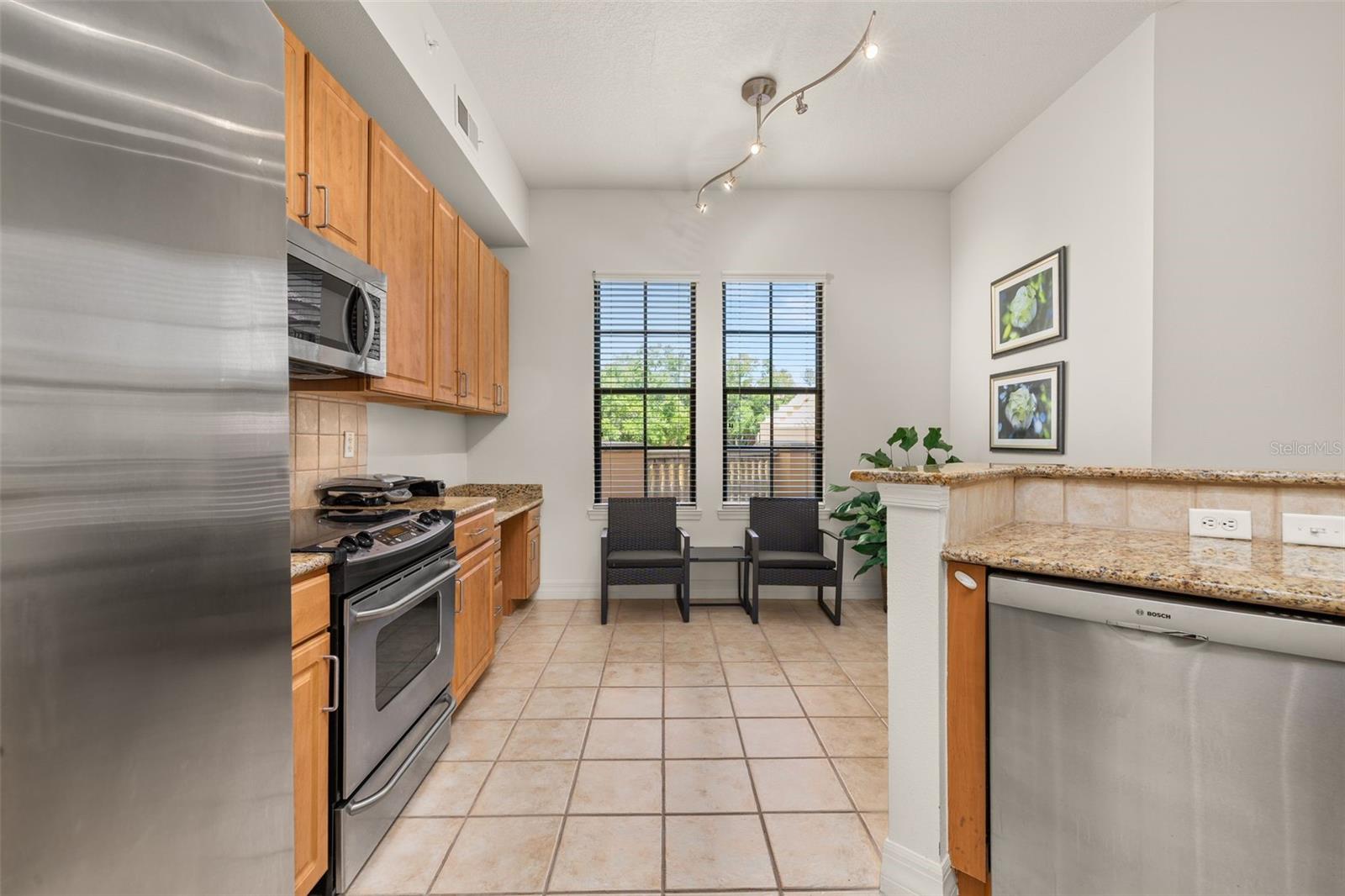 Image 13 of 45 For 501 Mirasol Circle 215