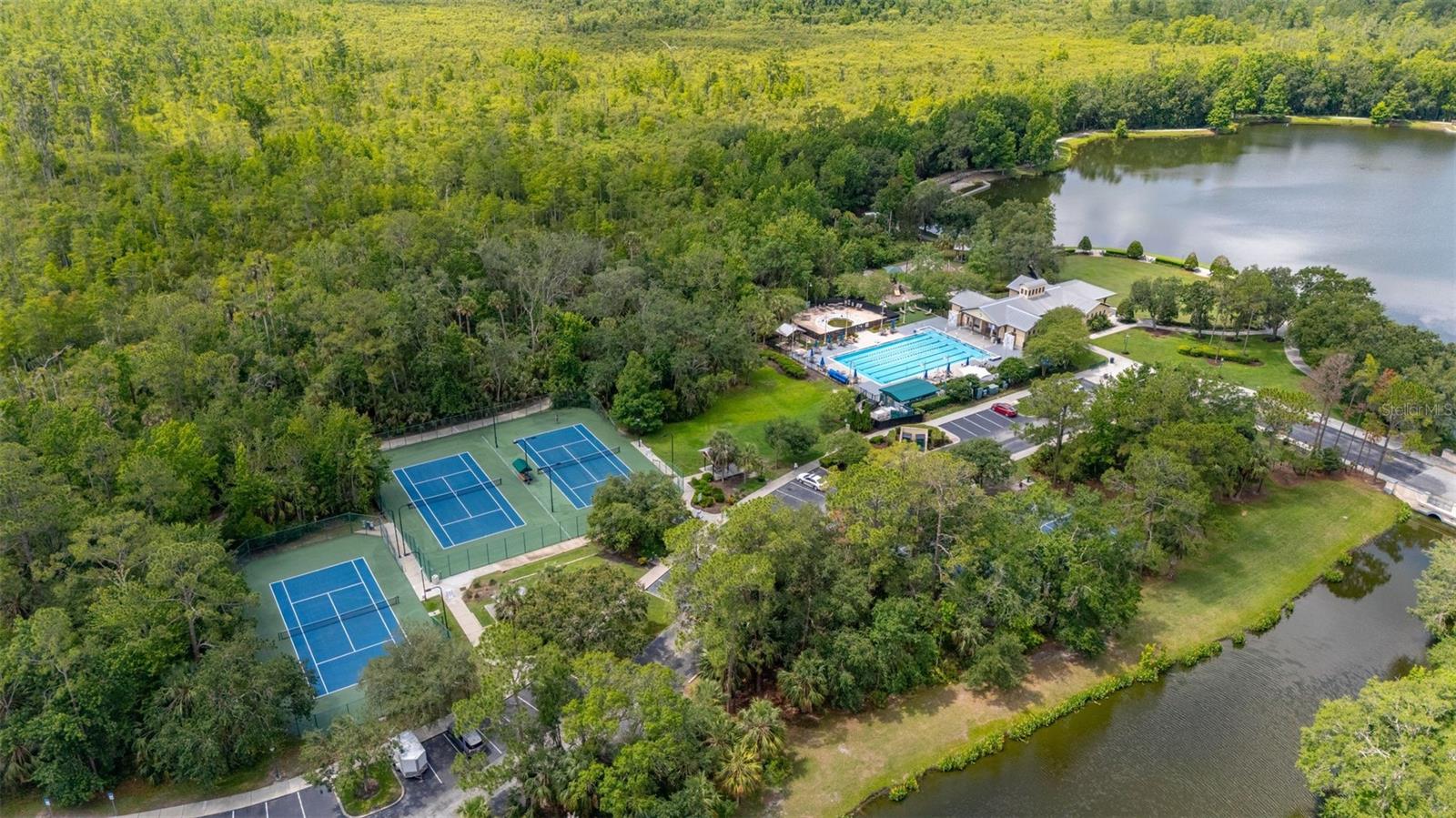 Image 38 of 45 For 501 Mirasol Circle 215