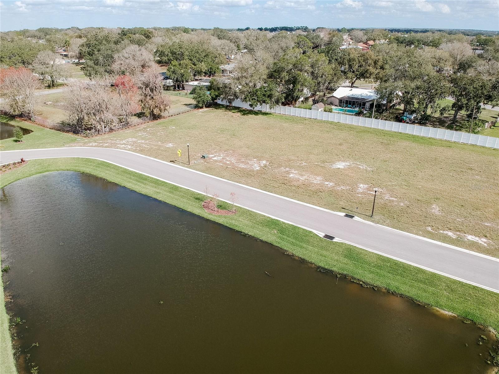 Details for 5472 Shoreview Drive, LAKELAND, FL 33809