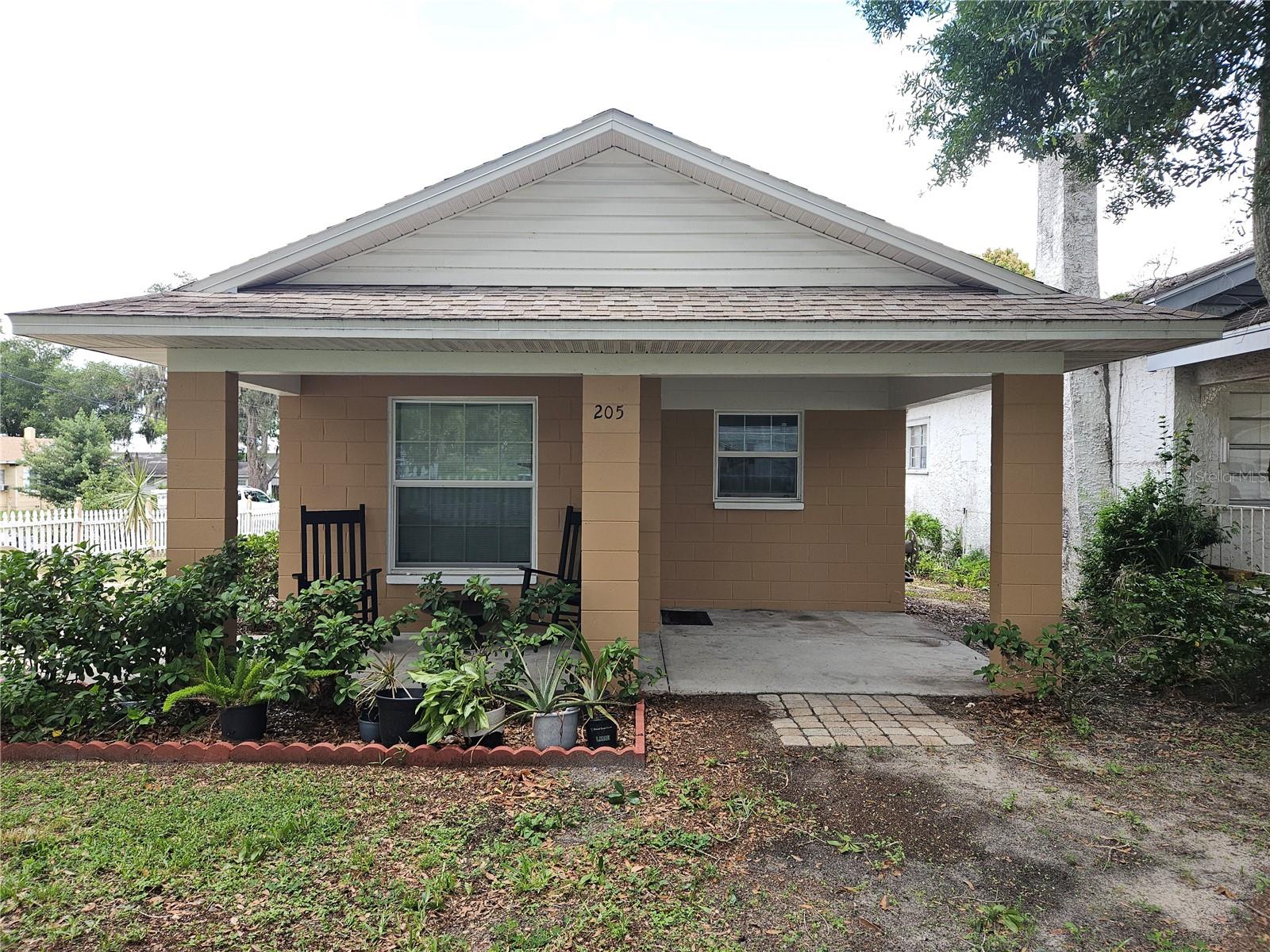 Details for 205 Avenue E Se, WINTER HAVEN, FL 33880