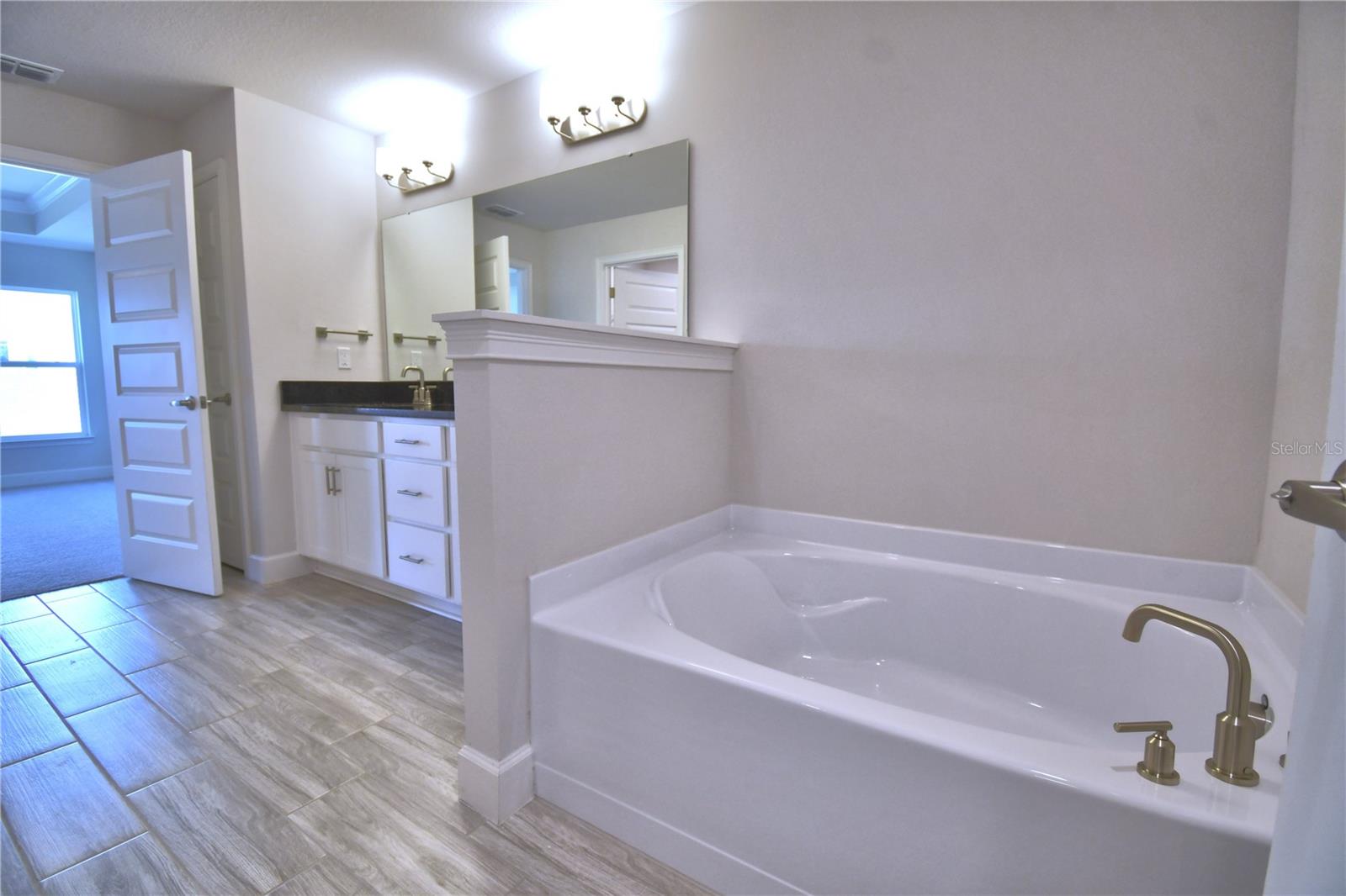 Image 47 of 78 For 4658 Grandview Glen Drive