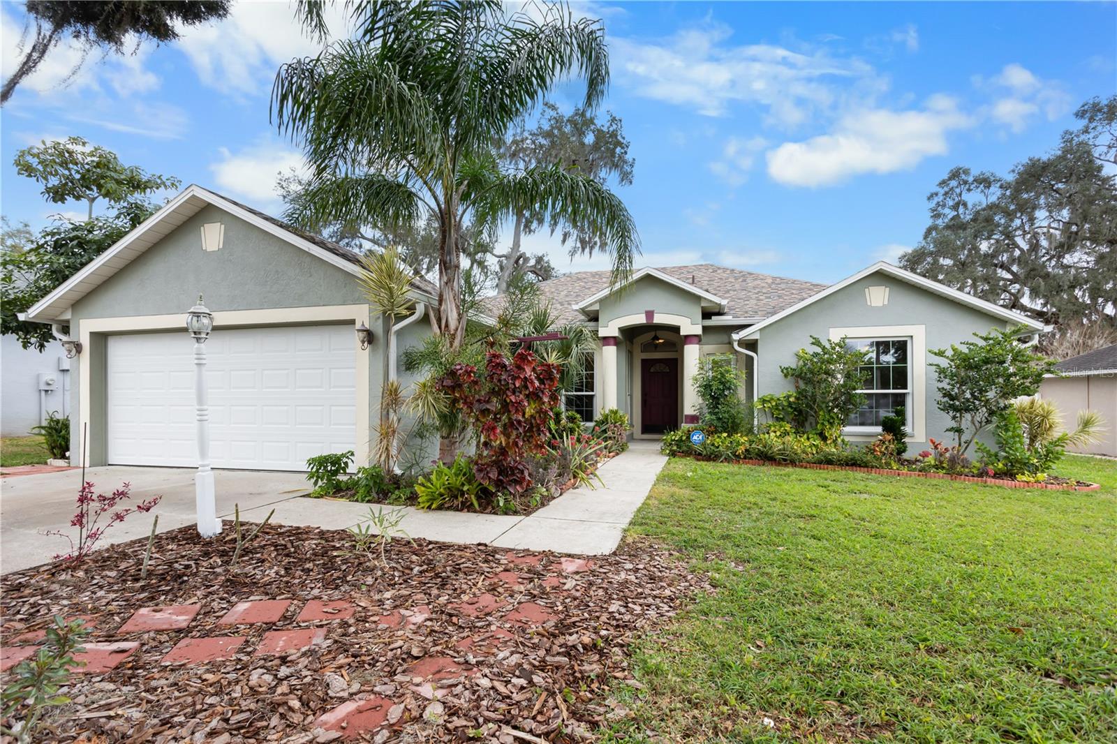 Details for 2331 Towering Oaks Circle, SEFFNER, FL 33584