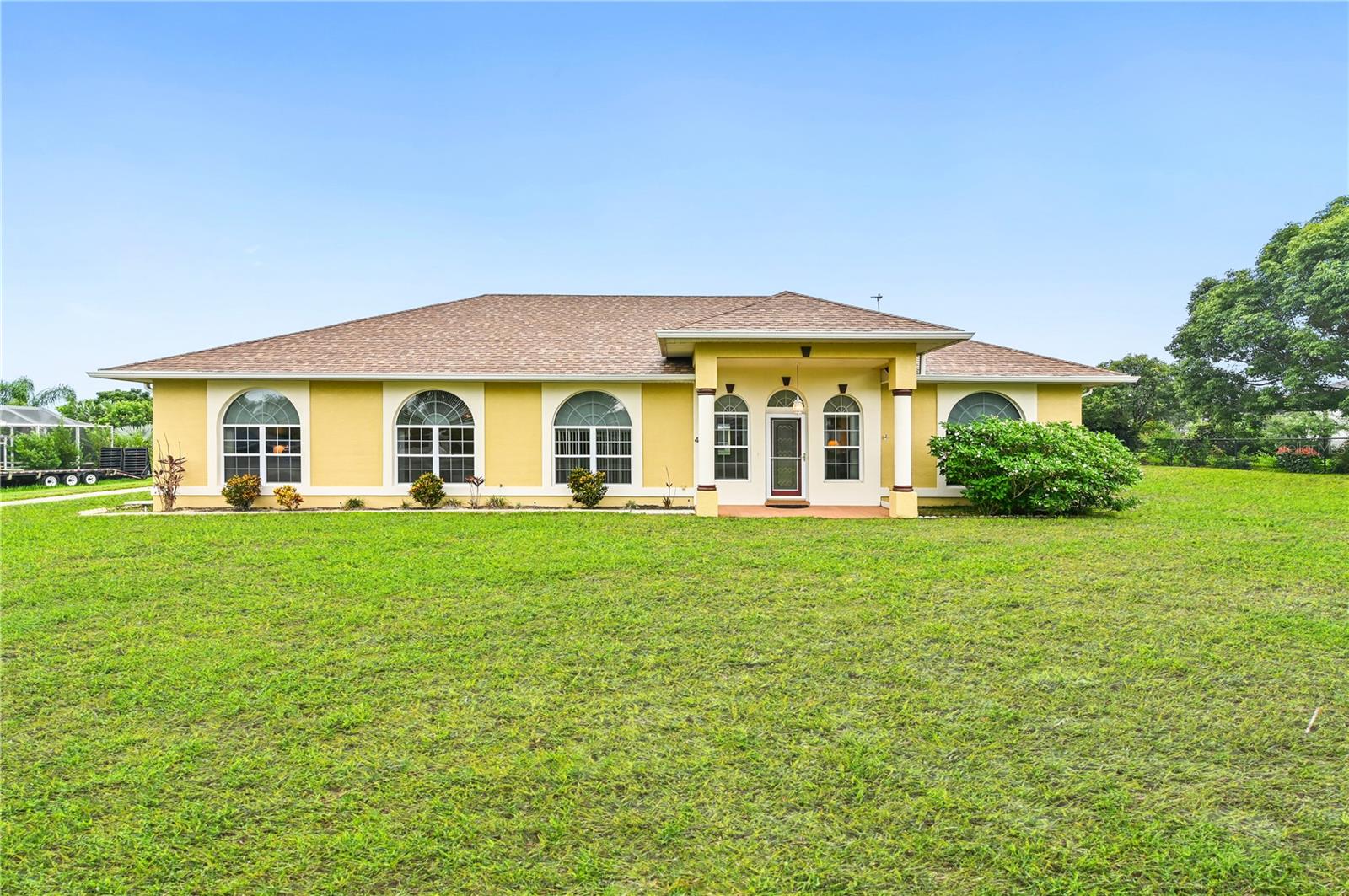 Details for 413 Starr Ridge Drive, LAKE WALES, FL 33898