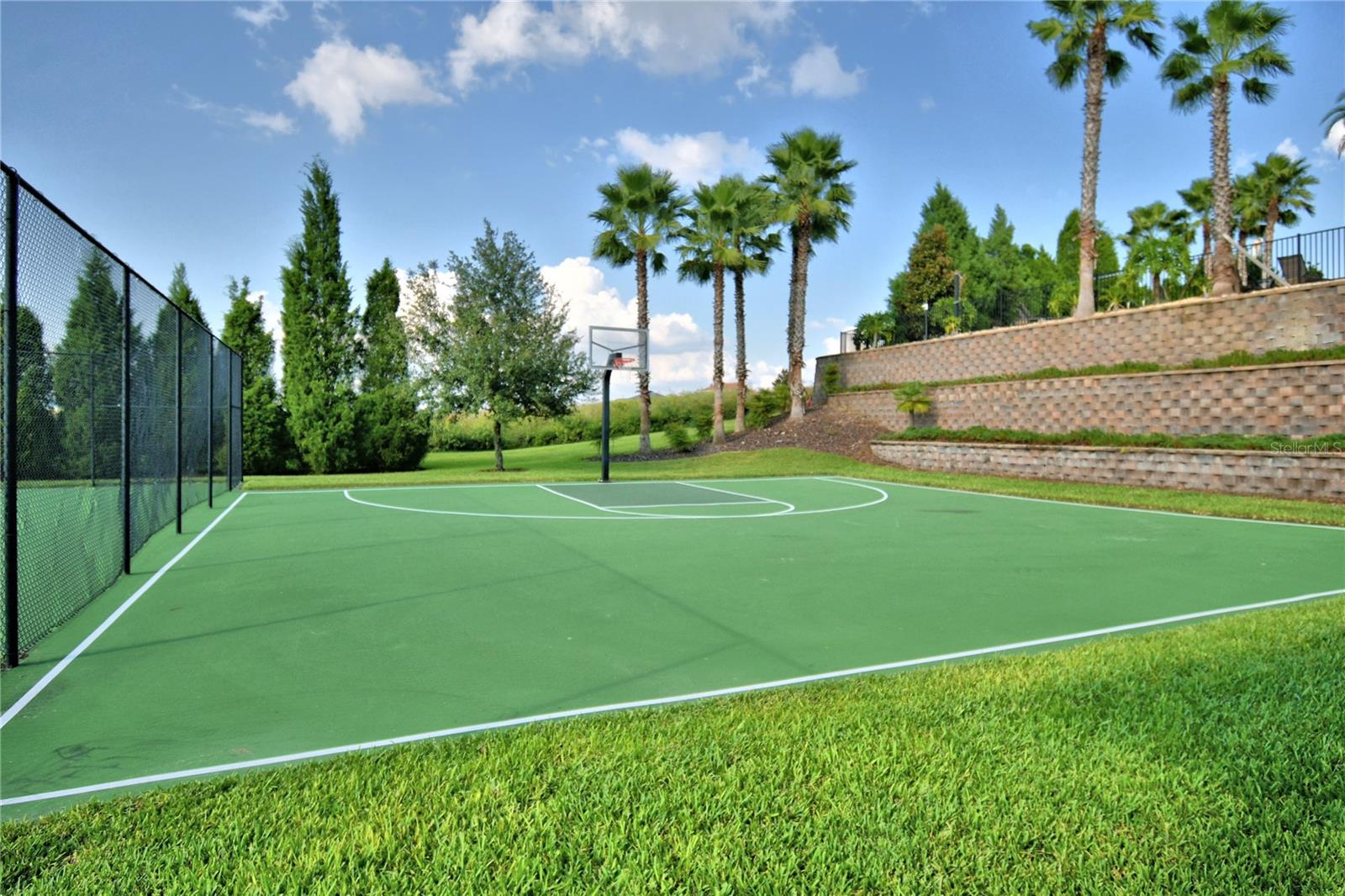 Image 47 of 63 For 5120 Villa Crest Way