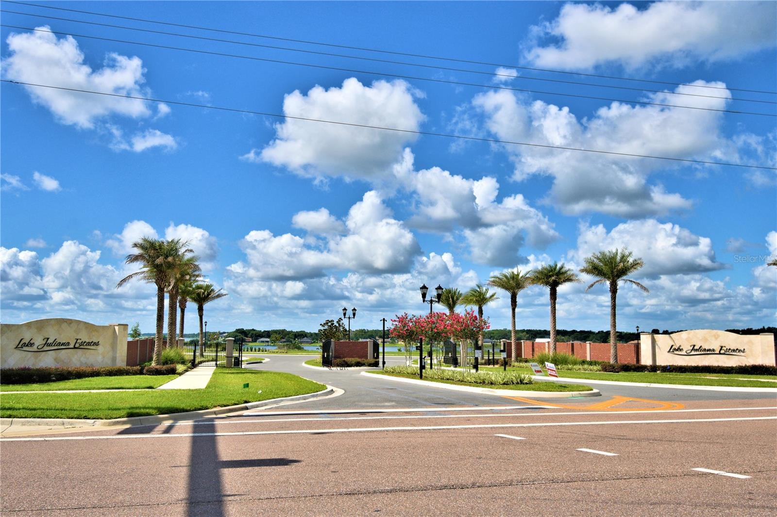 Image 61 of 63 For 5120 Villa Crest Way