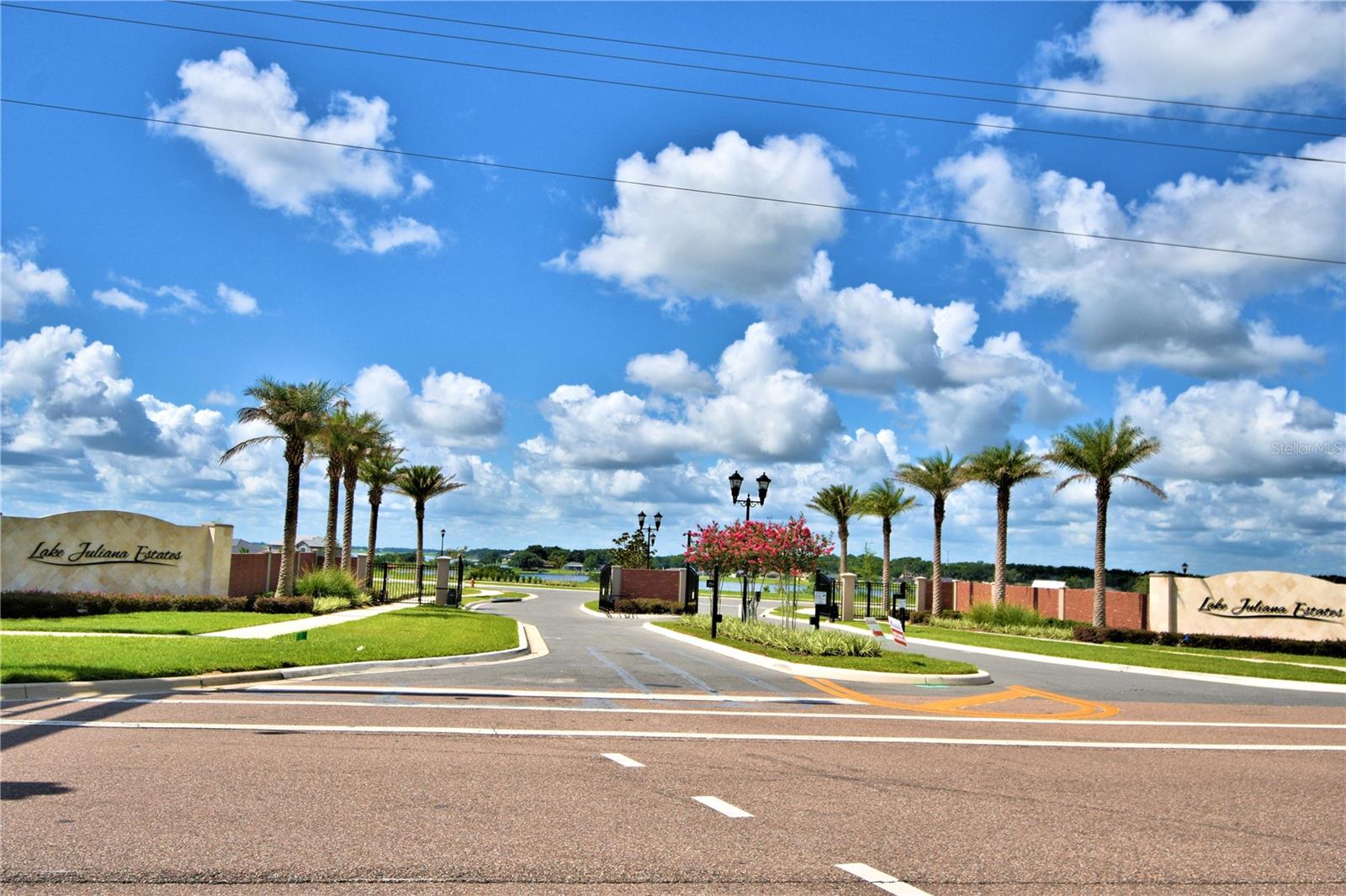 Image 62 of 63 For 5120 Villa Crest Way
