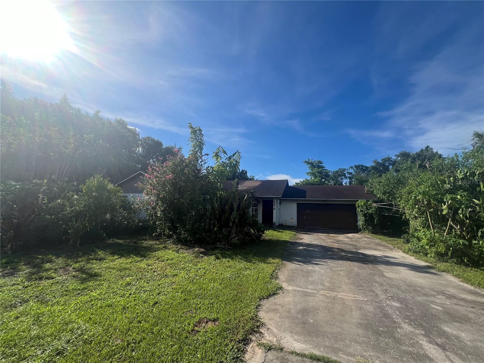 Details for 2035 Ranchland Acres Road, LAKELAND, FL 33809