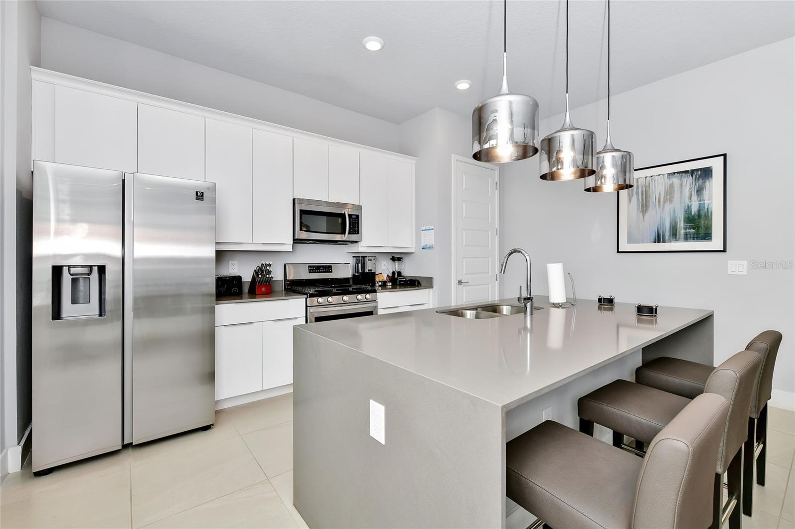 Image 11 of 36 For 7770 Sandy Ridge Drive 115