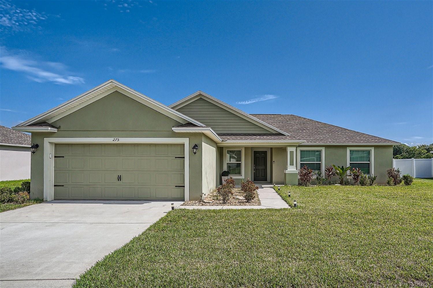 Details for 275 Cove At Eagle Lake Circle, EAGLE LAKE, FL 33839