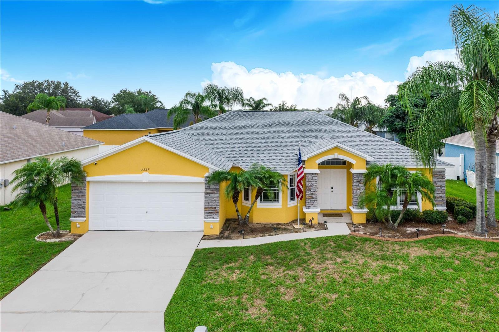 Details for 8287 Westmont Terrace Drive, LAKELAND, FL 33810