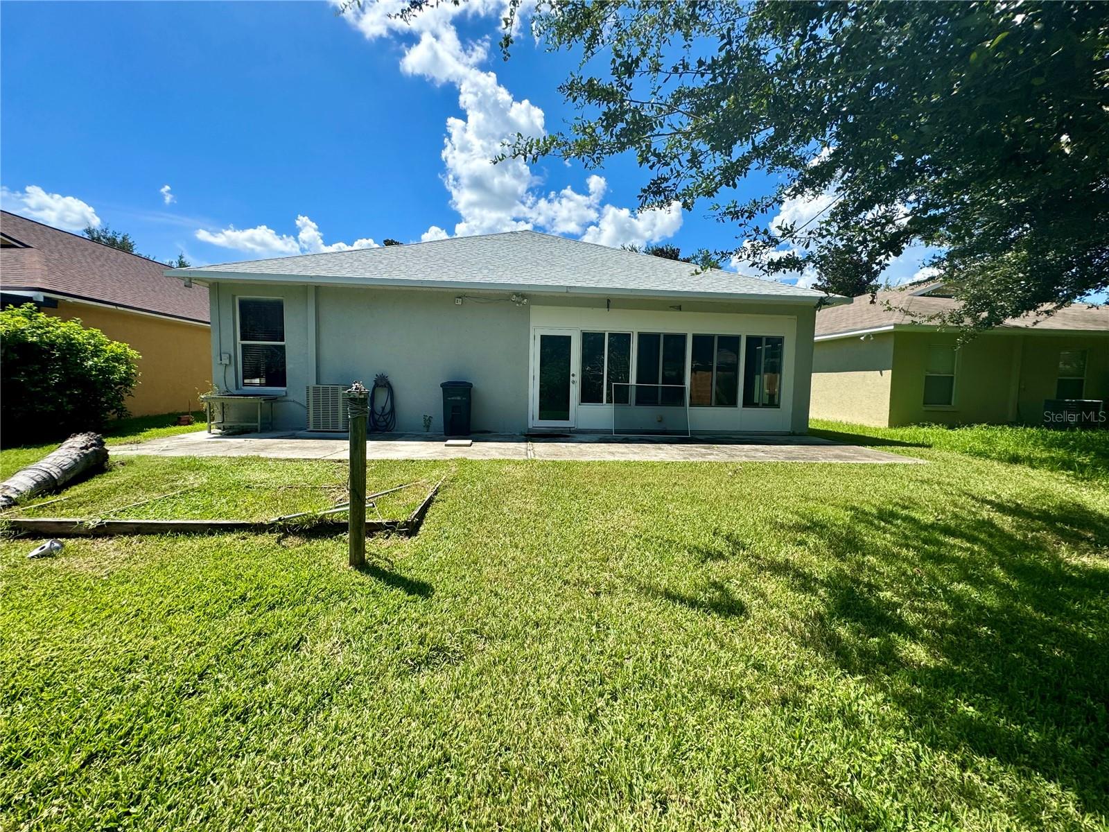 Listing photo id 24 for 719 Straw Lake Drive