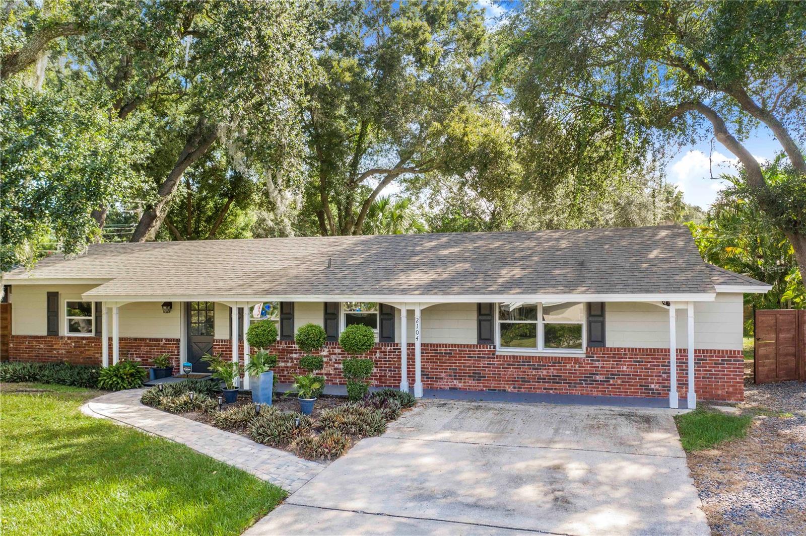 Details for 2104 John Arthur Way, LAKELAND, FL 33803