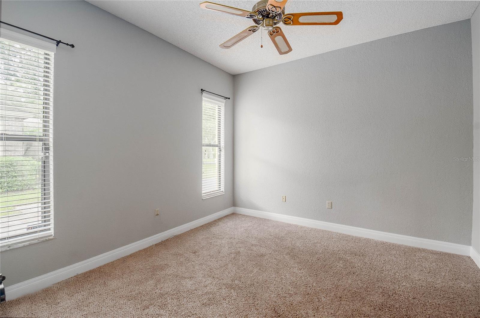 Listing photo id 26 for 2806 Pine Club Drive