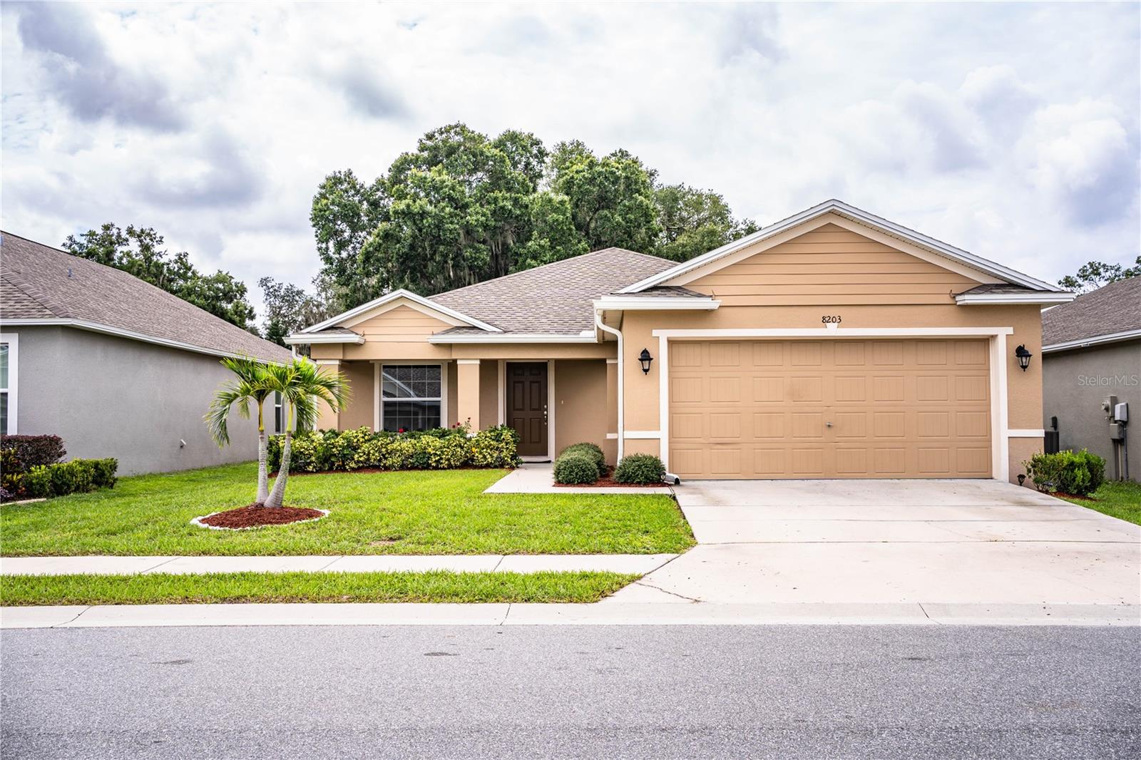 Details for 8203 Campbell Crossing Circle, LAKELAND, FL 33810