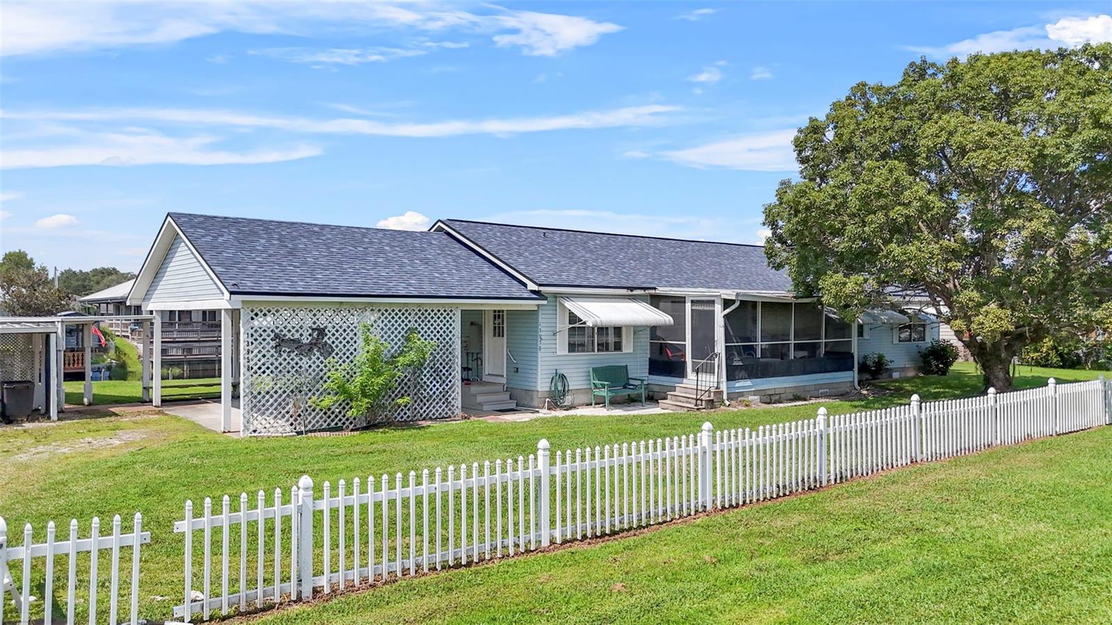 Image 2 of 40 For 13958 Hatchineha Road