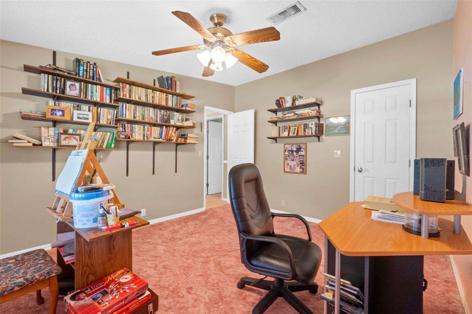 Image 21 of 40 For 13958 Hatchineha Road