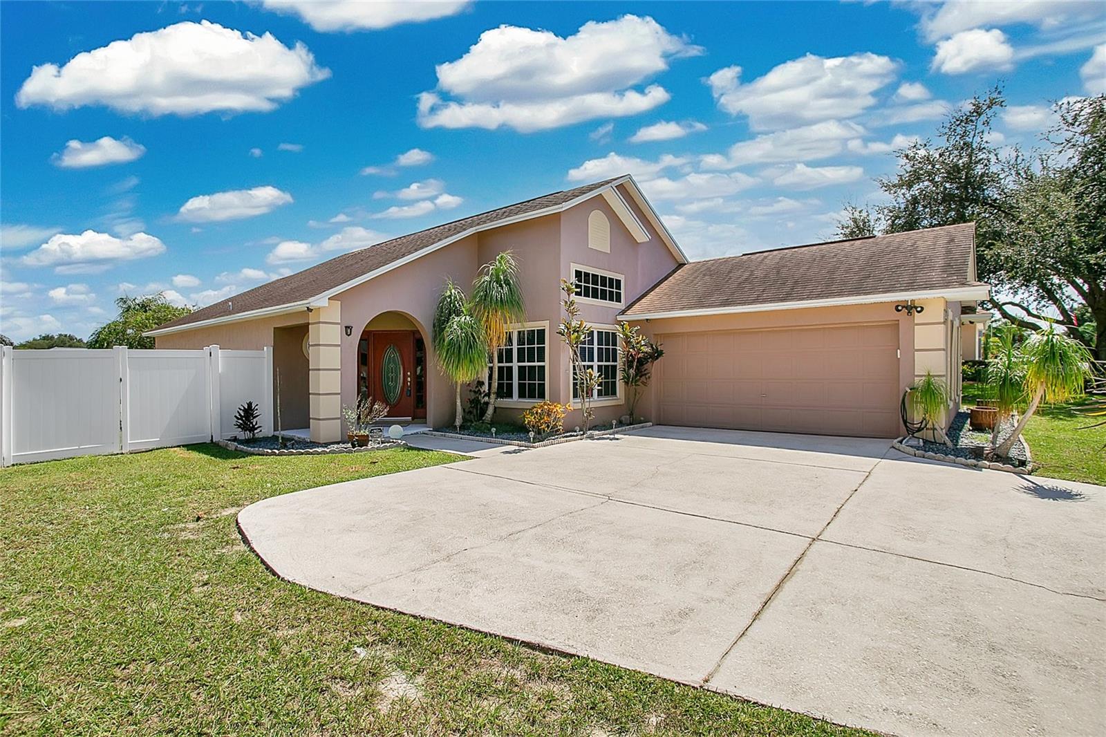 Details for 5574 Beverly Rise Boulevard, LAKELAND, FL 33812