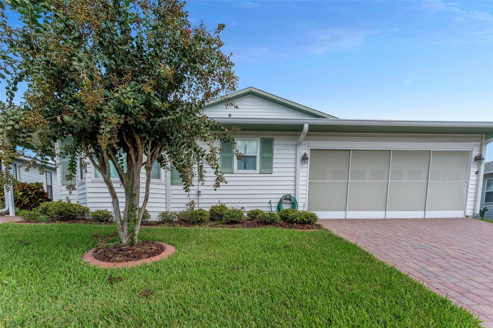 Details for 1843 Prairie Dunes Circle S, LAKELAND, FL 33810