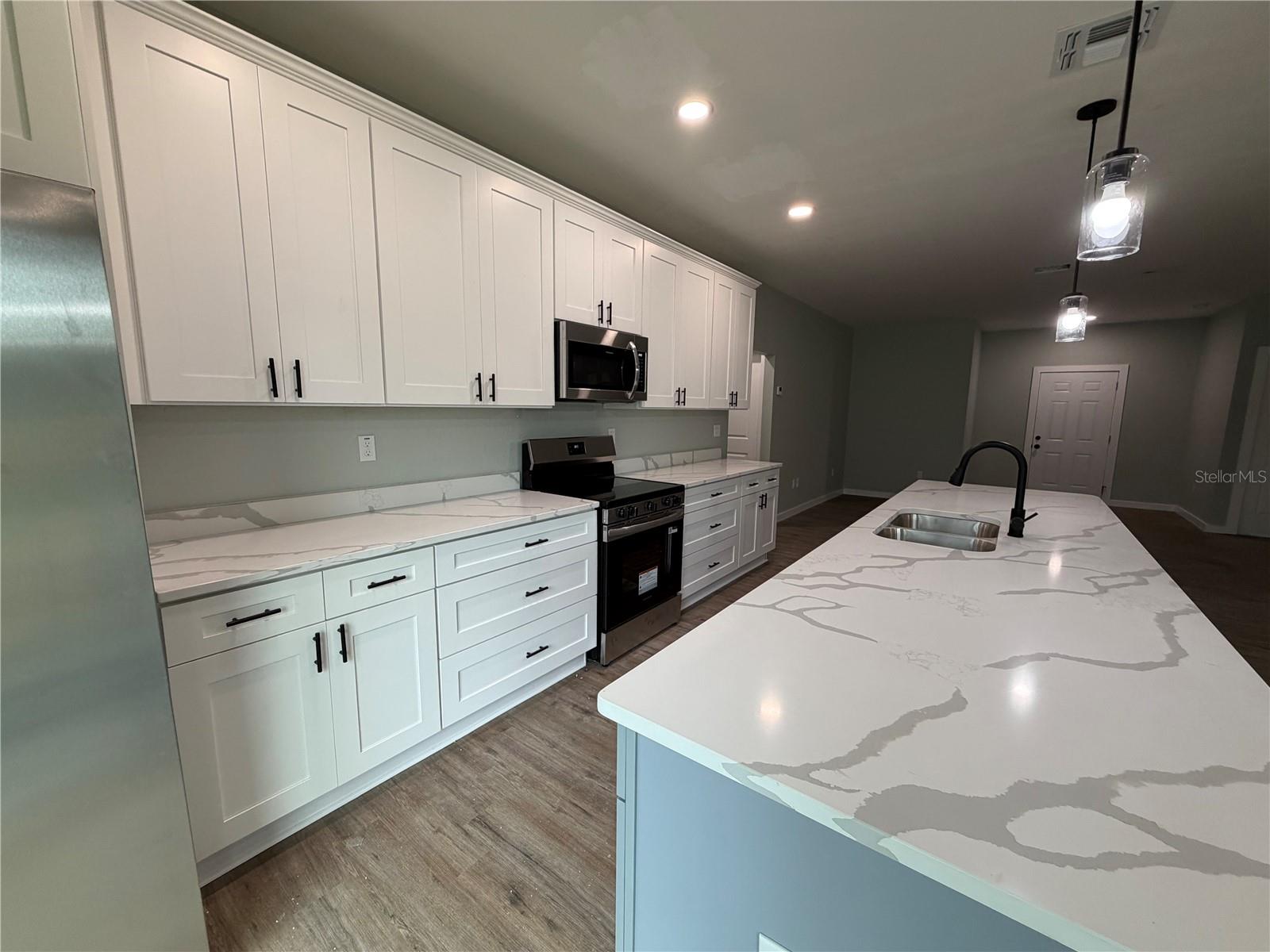 Image 6 of 16 For 2626 Magnolia Circle