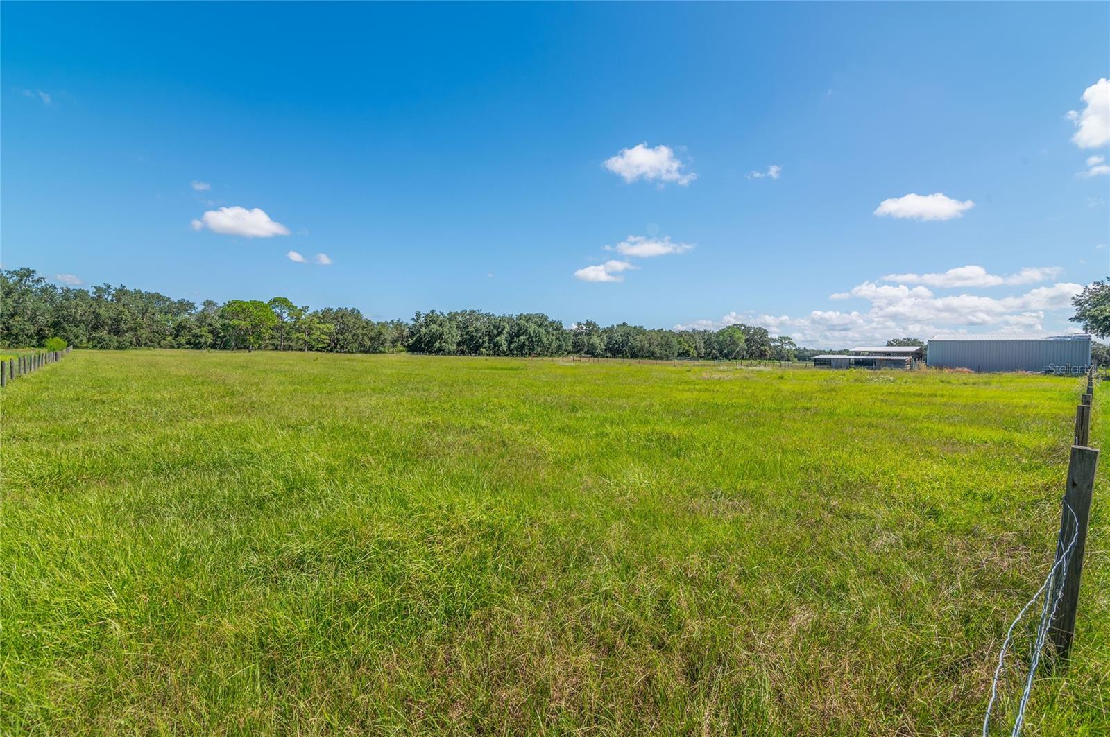 Image 60 of 61 For 3933 Mammoth Grove Road