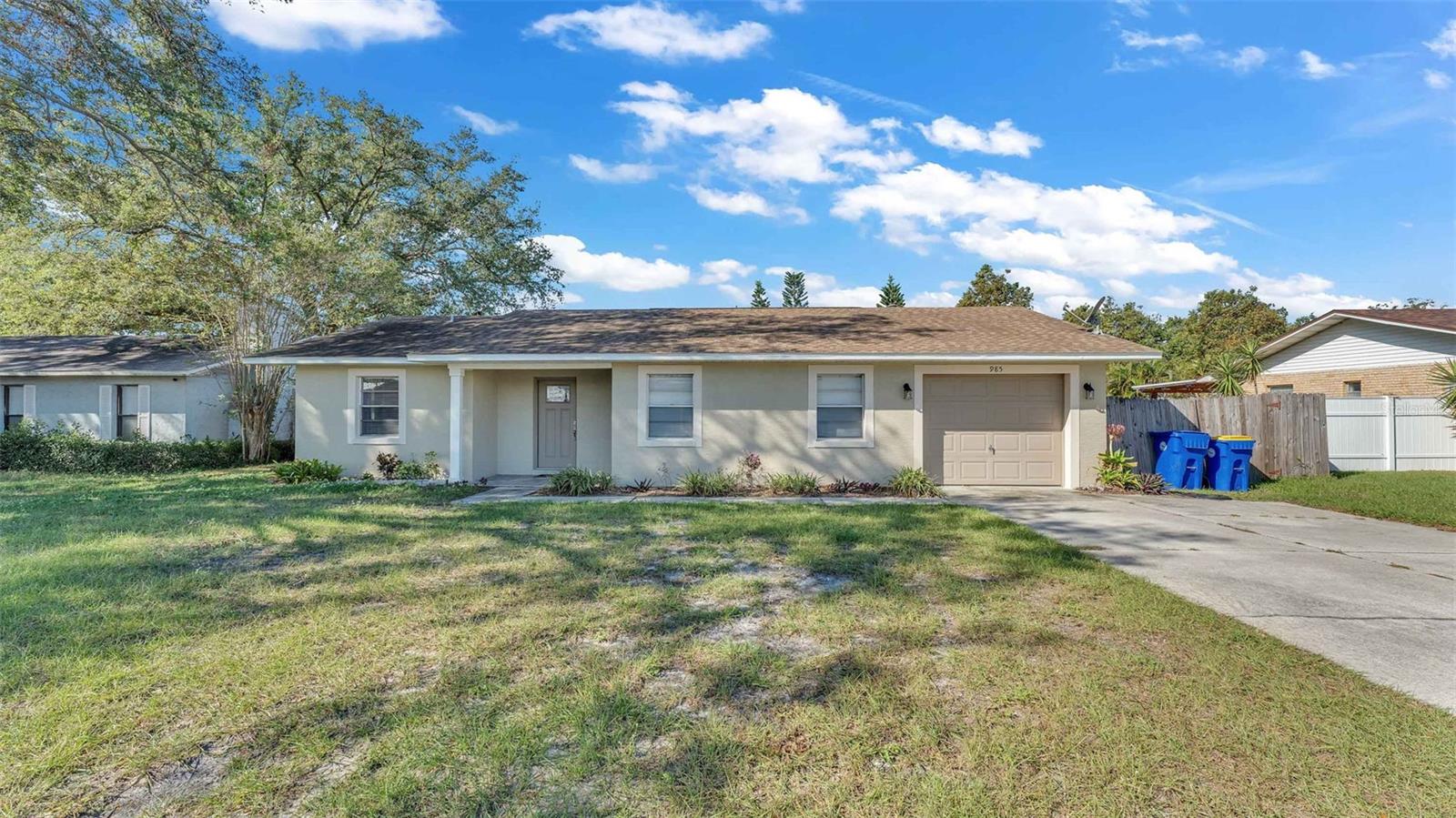 Details for 985 11th Street, EAGLE LAKE, FL 33839