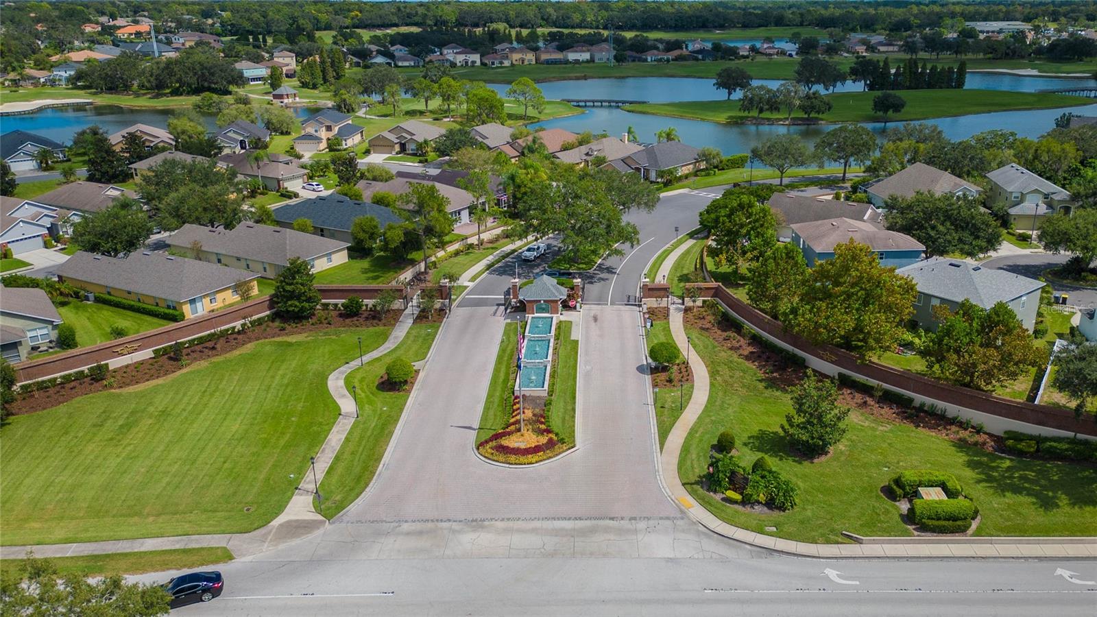 Image 22 of 33 For 7018 Cascades Court