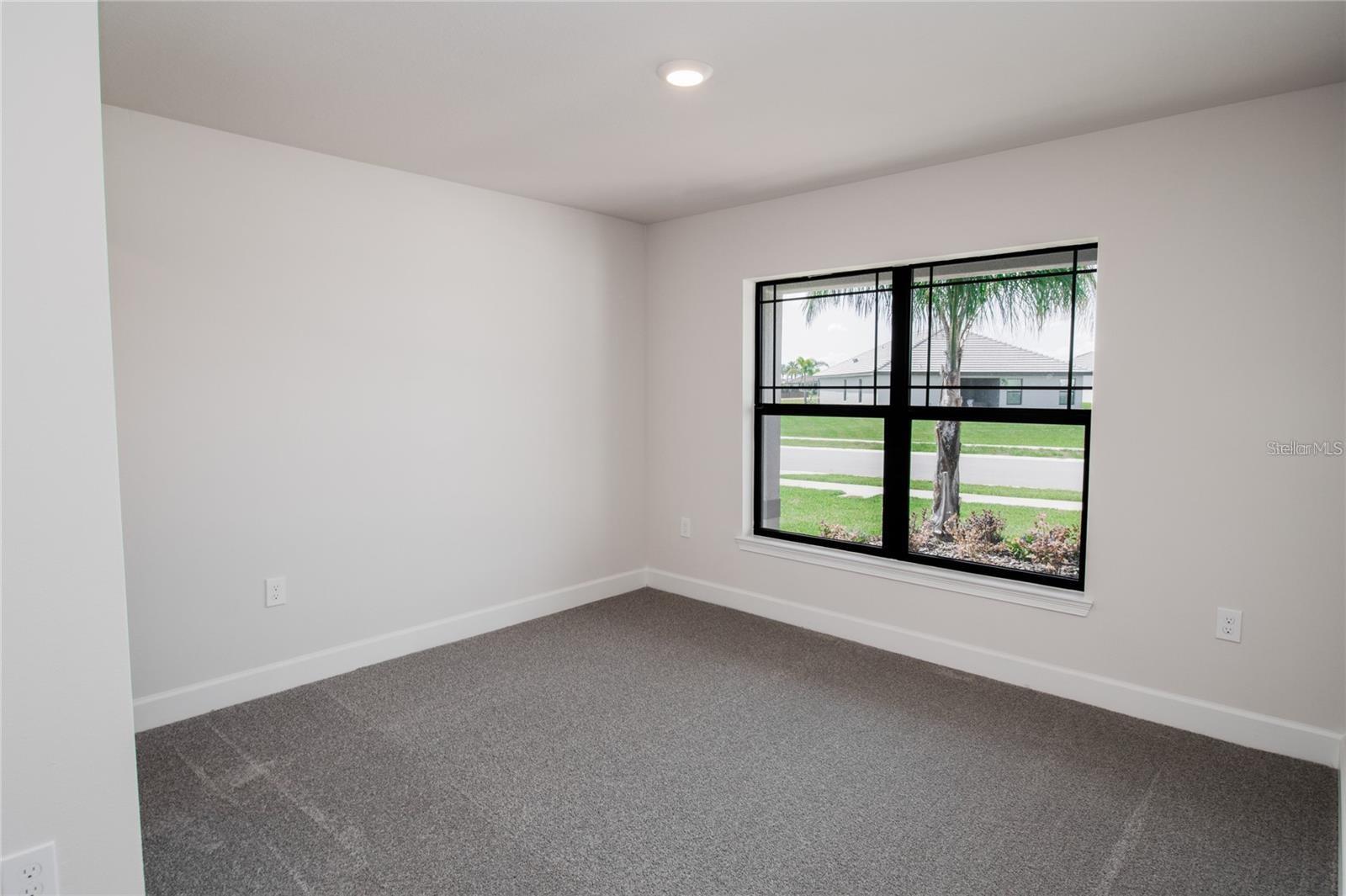 Image 19 of 23 For 5108 Villa Crest Way