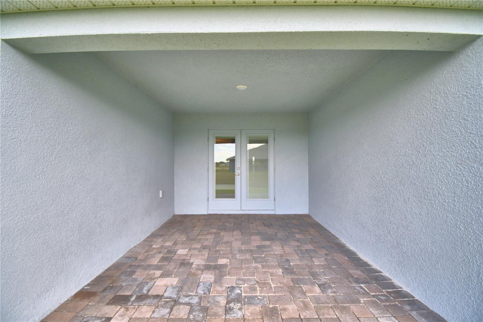 Image 43 of 73 For 5108 Villa Crest Way