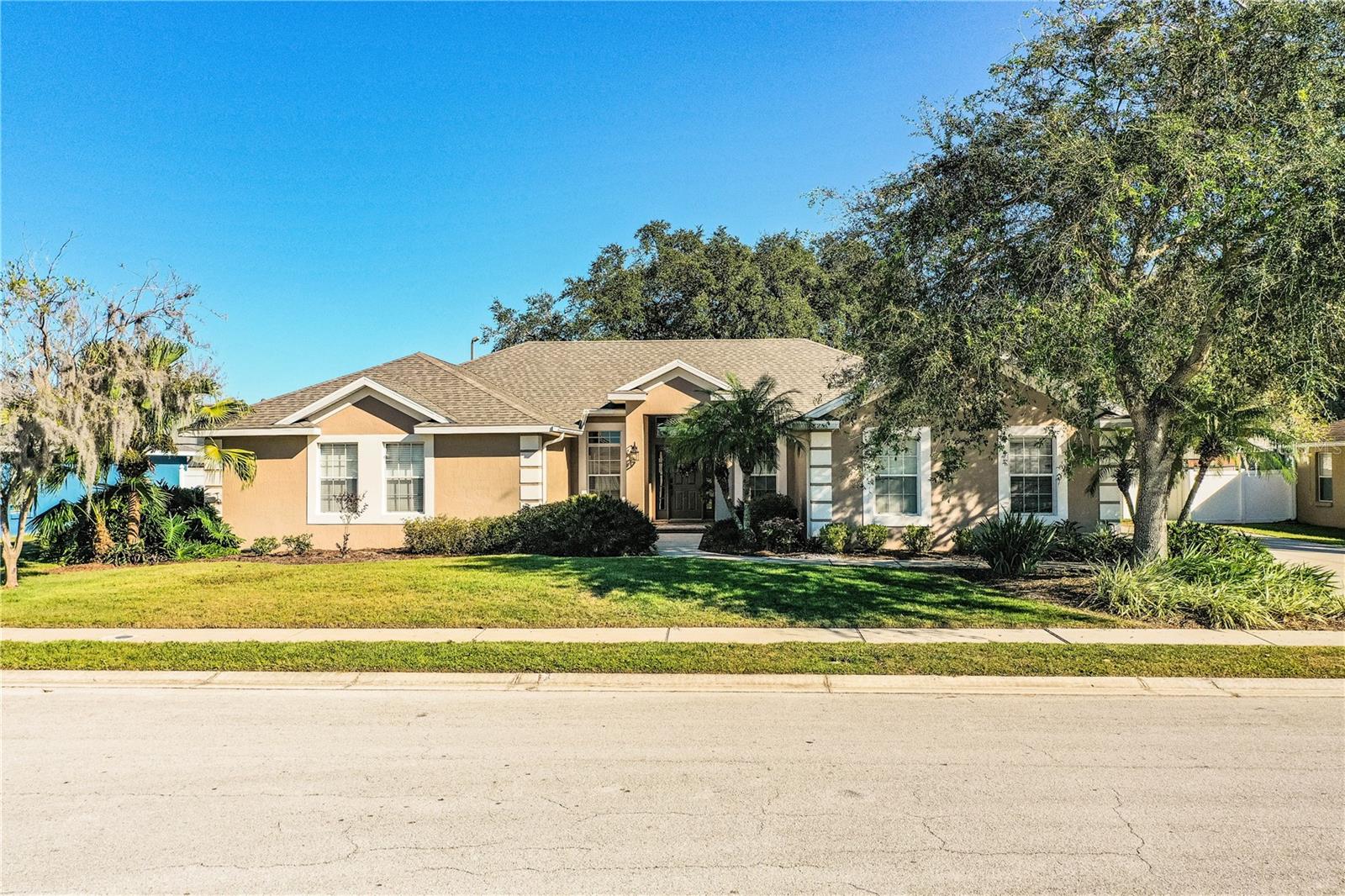 Details for 6825 Canbury Drive, LAKELAND, FL 33809