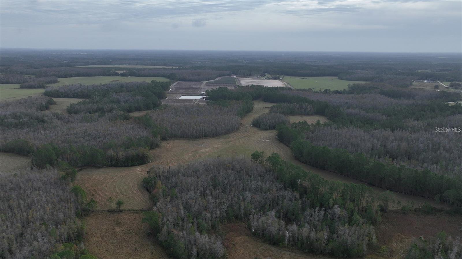 Image 15 of 18 For Berry Groves Rd Drive