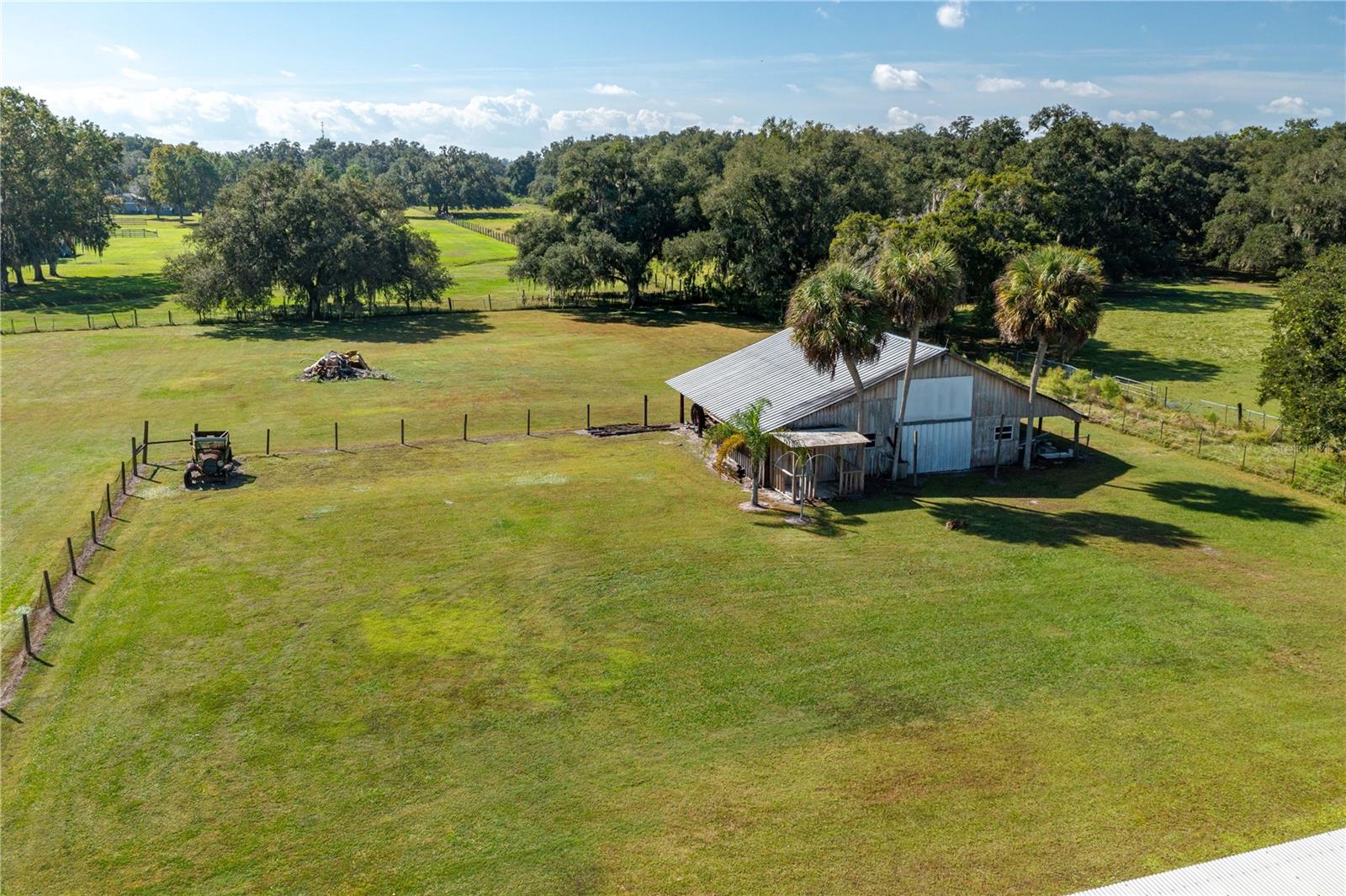 Listing photo id 10 for 4911 Sam Allen Road