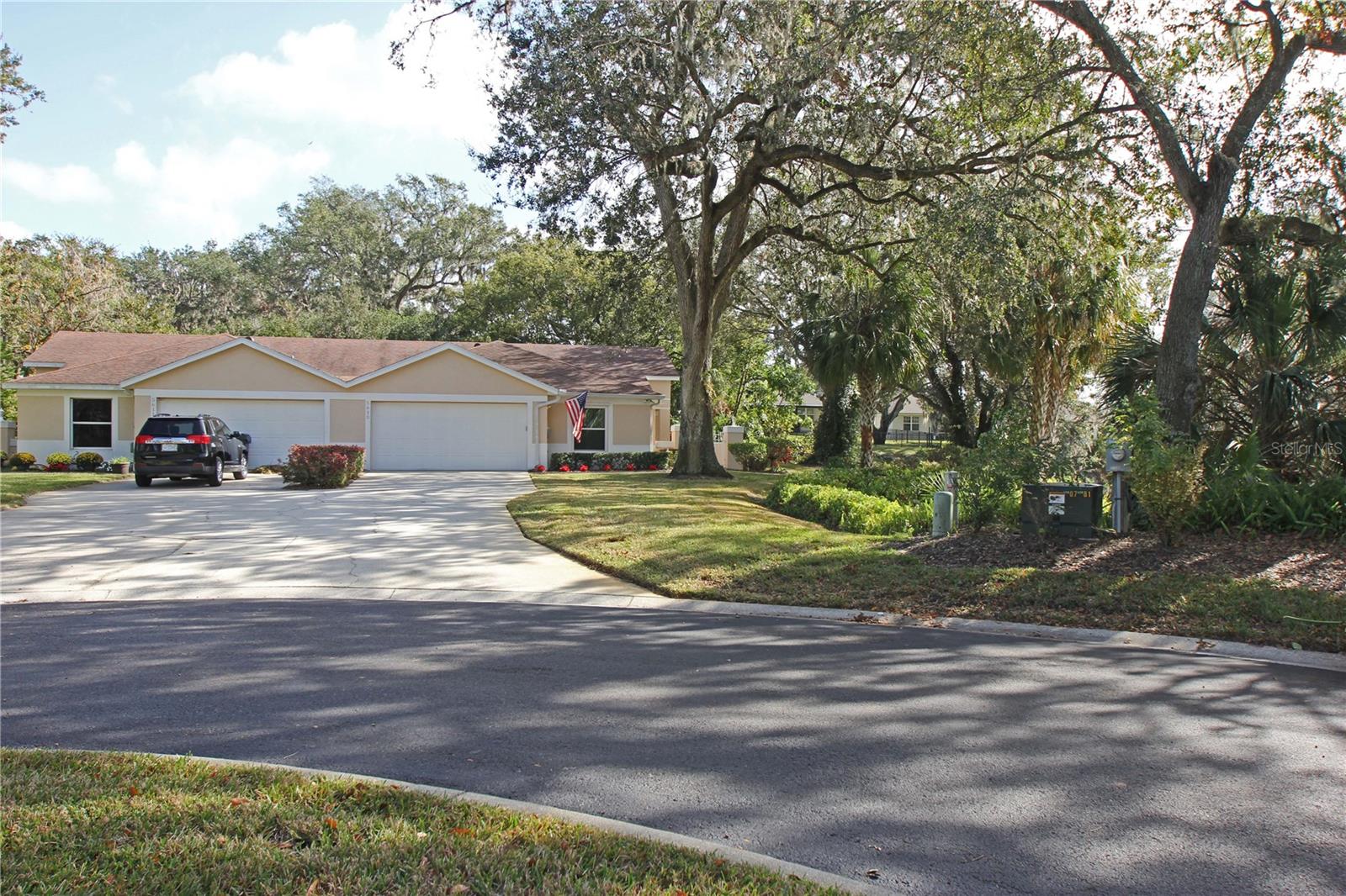 Image 84 of 92 For 5610 Water Oak Lane