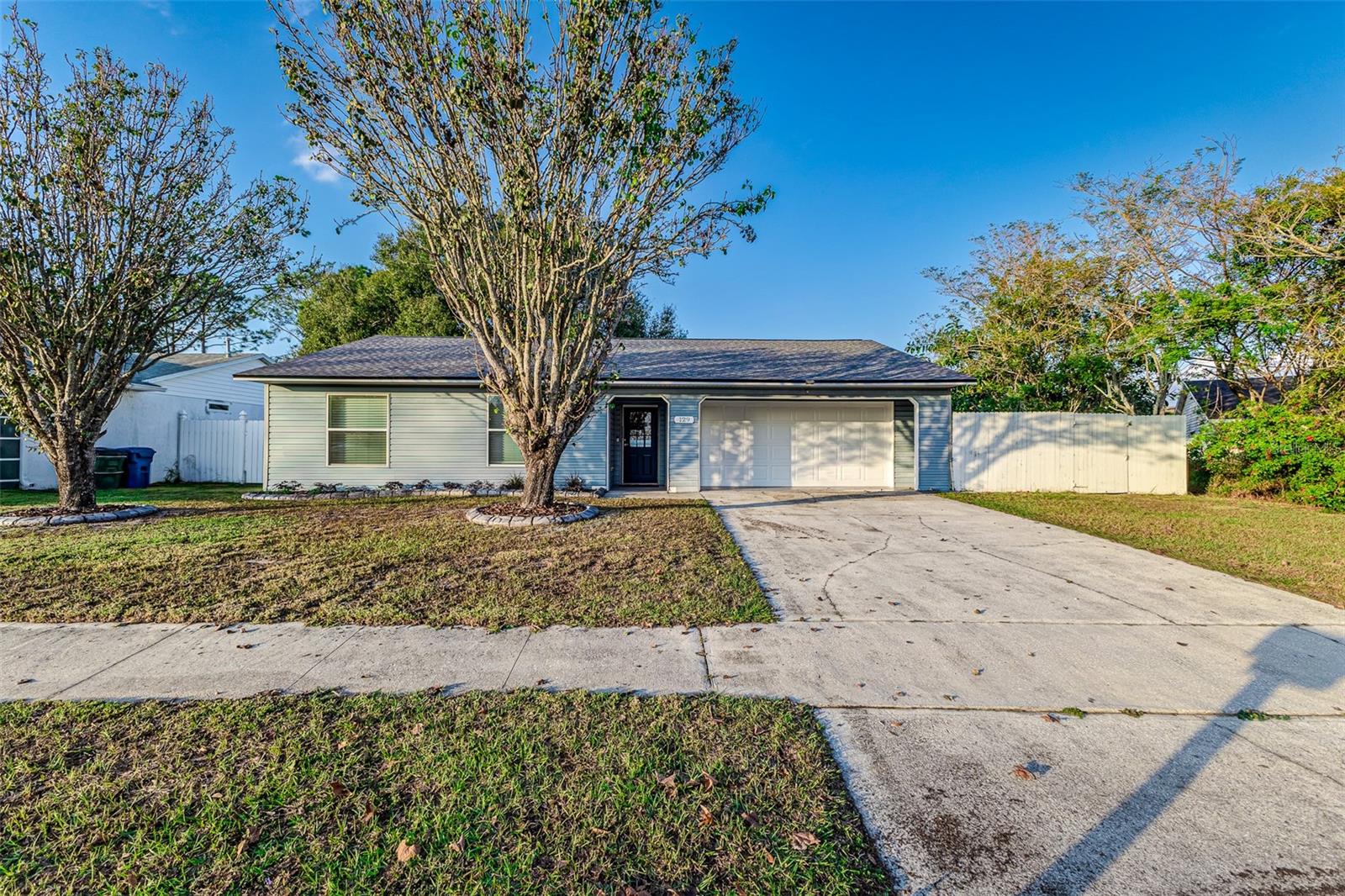 Details for 129 Rebecca Drive Ne, WINTER HAVEN, FL 33881