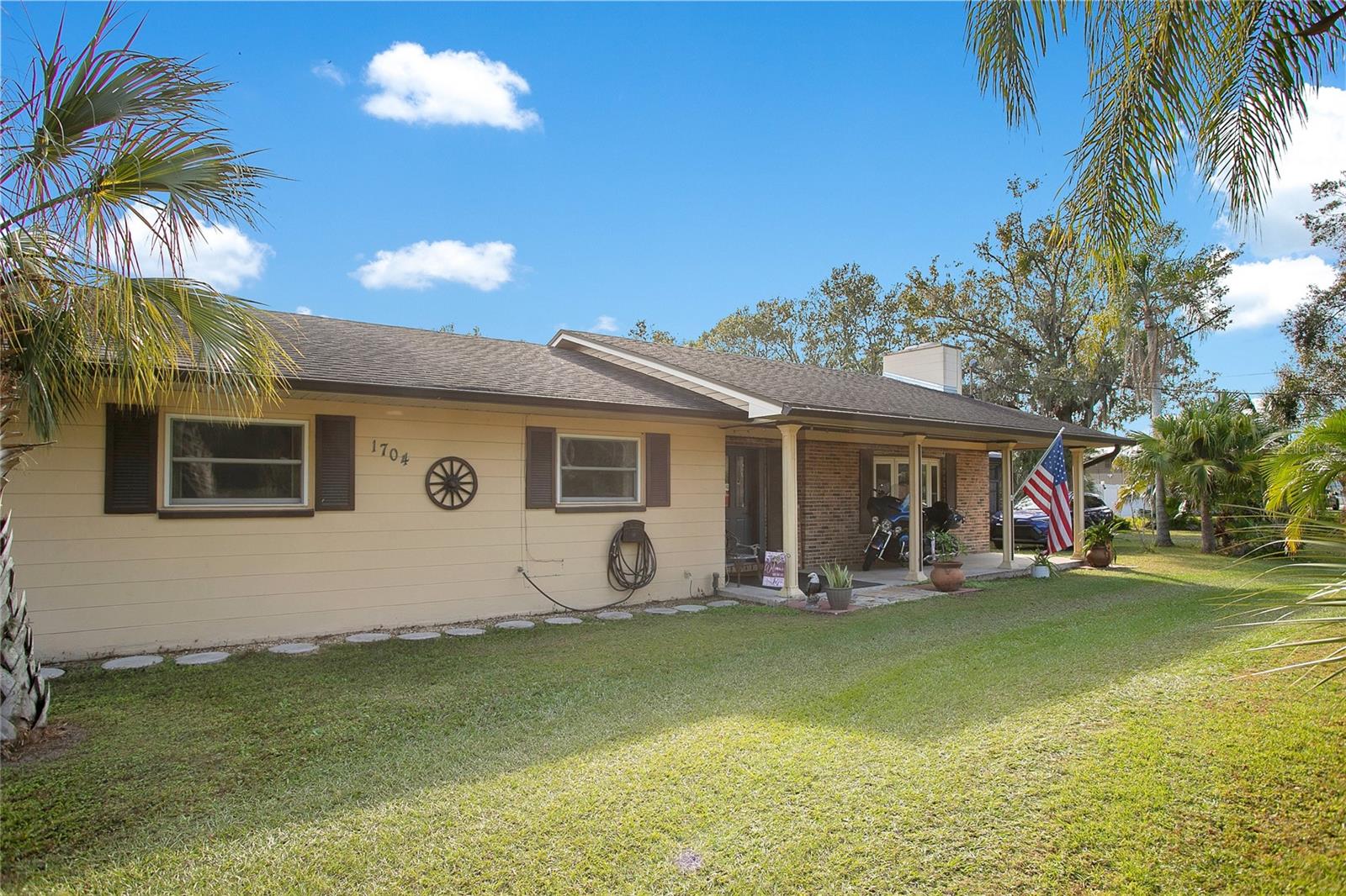 Details for 1704 Daughtery Road, LAKELAND, FL 33810