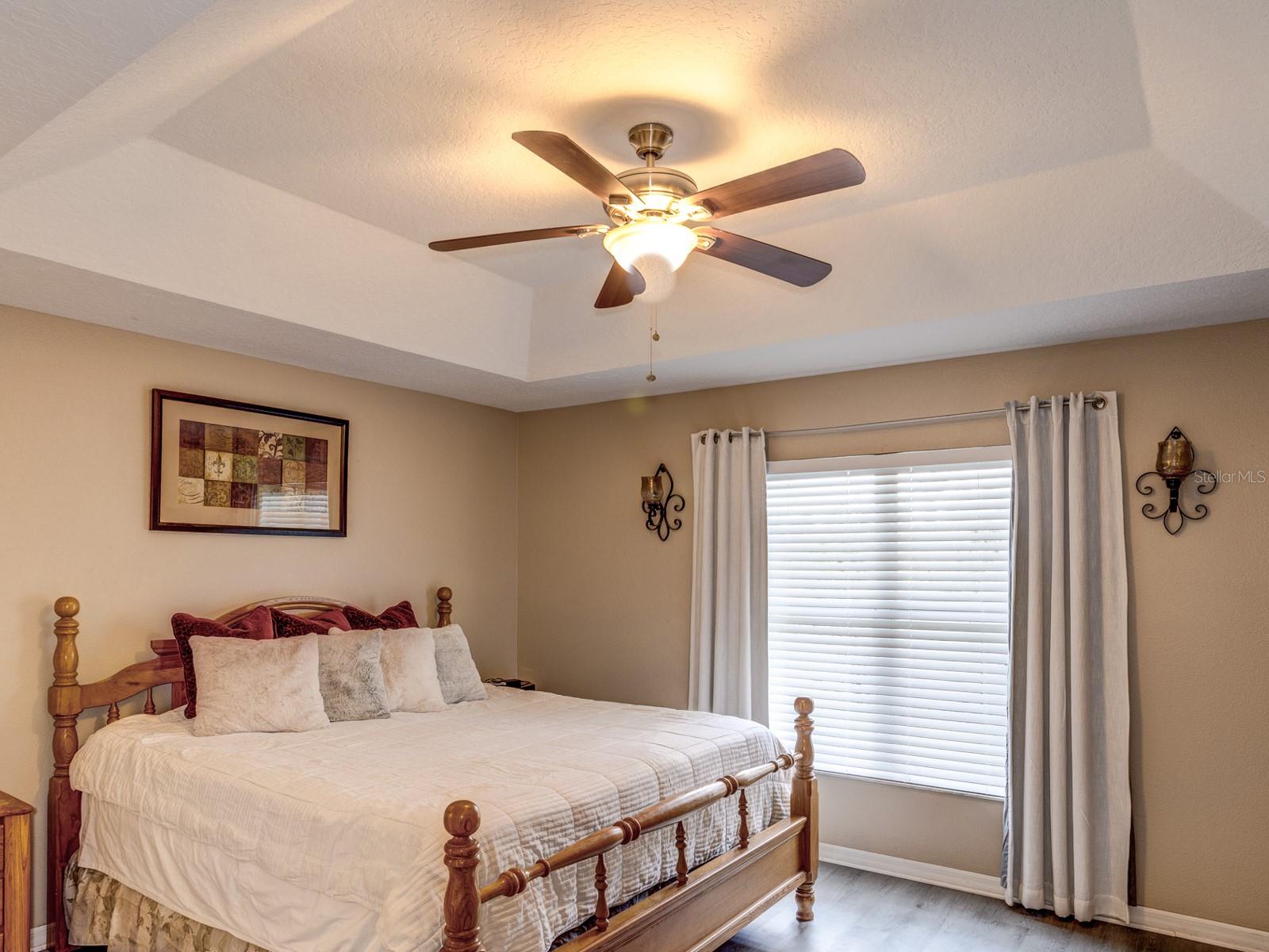 Image 17 of 54 For 731 Lake Clark Court