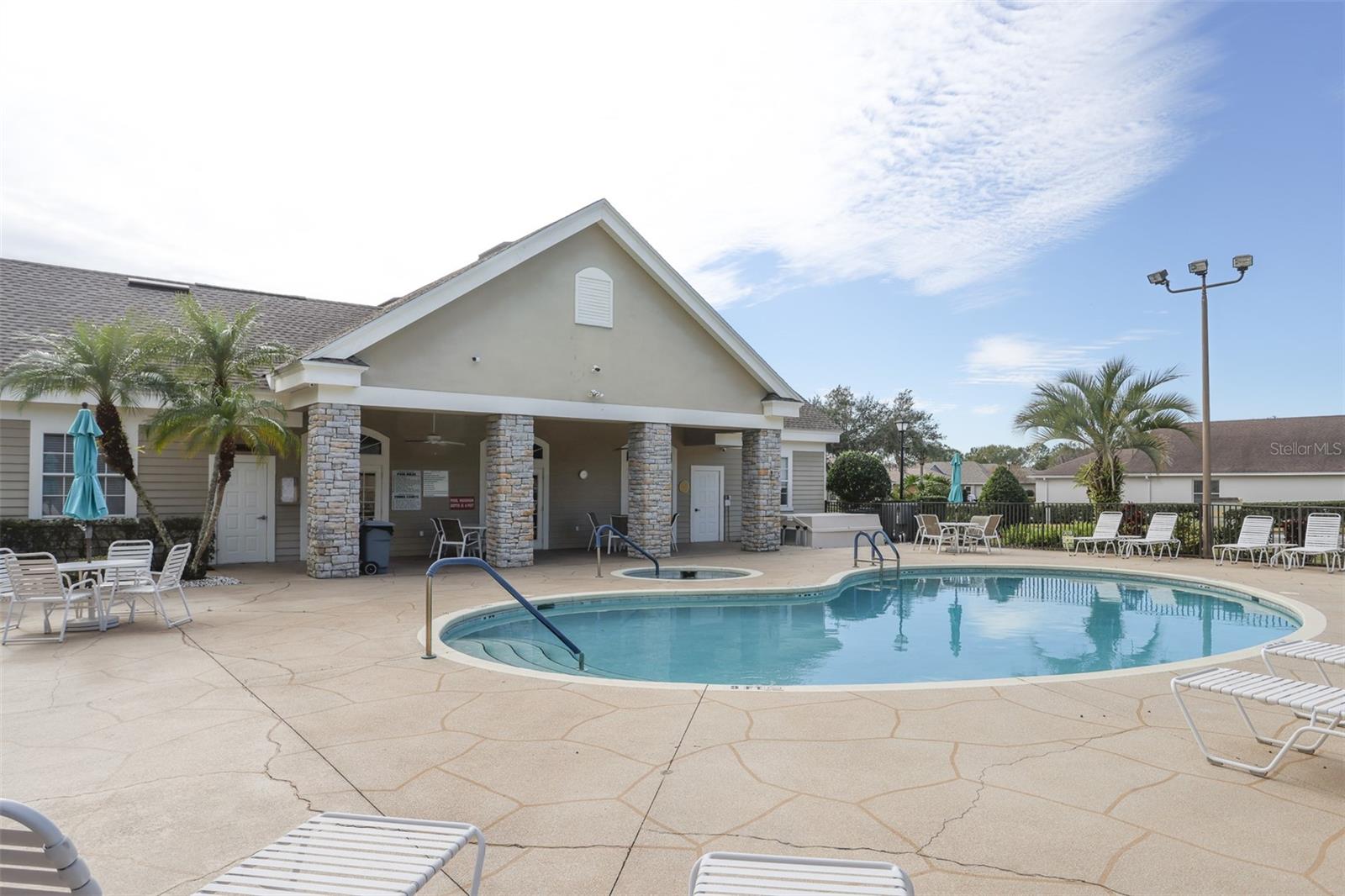 Image 39 of 54 For 731 Lake Clark Court