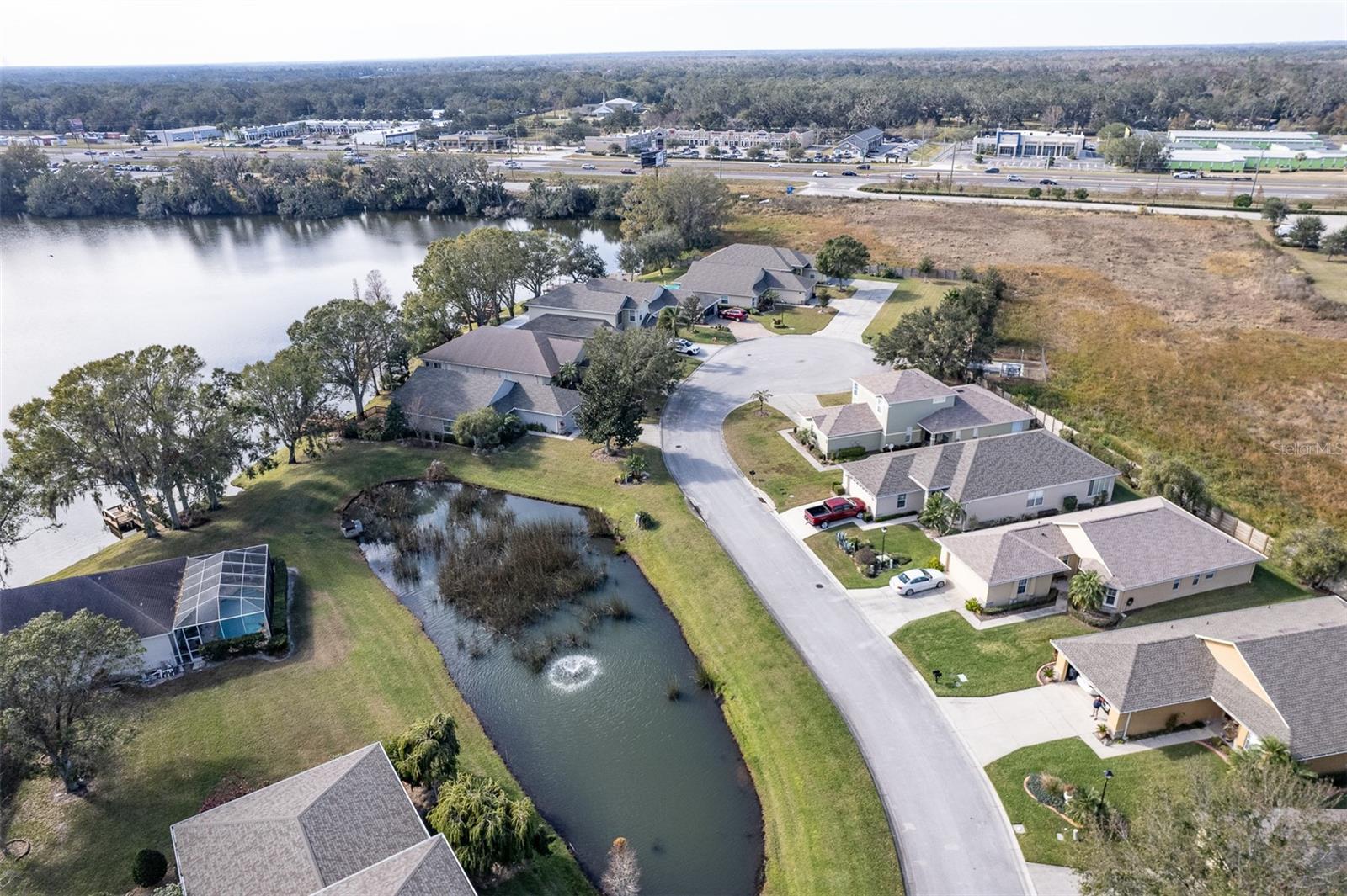 Image 46 of 54 For 731 Lake Clark Court