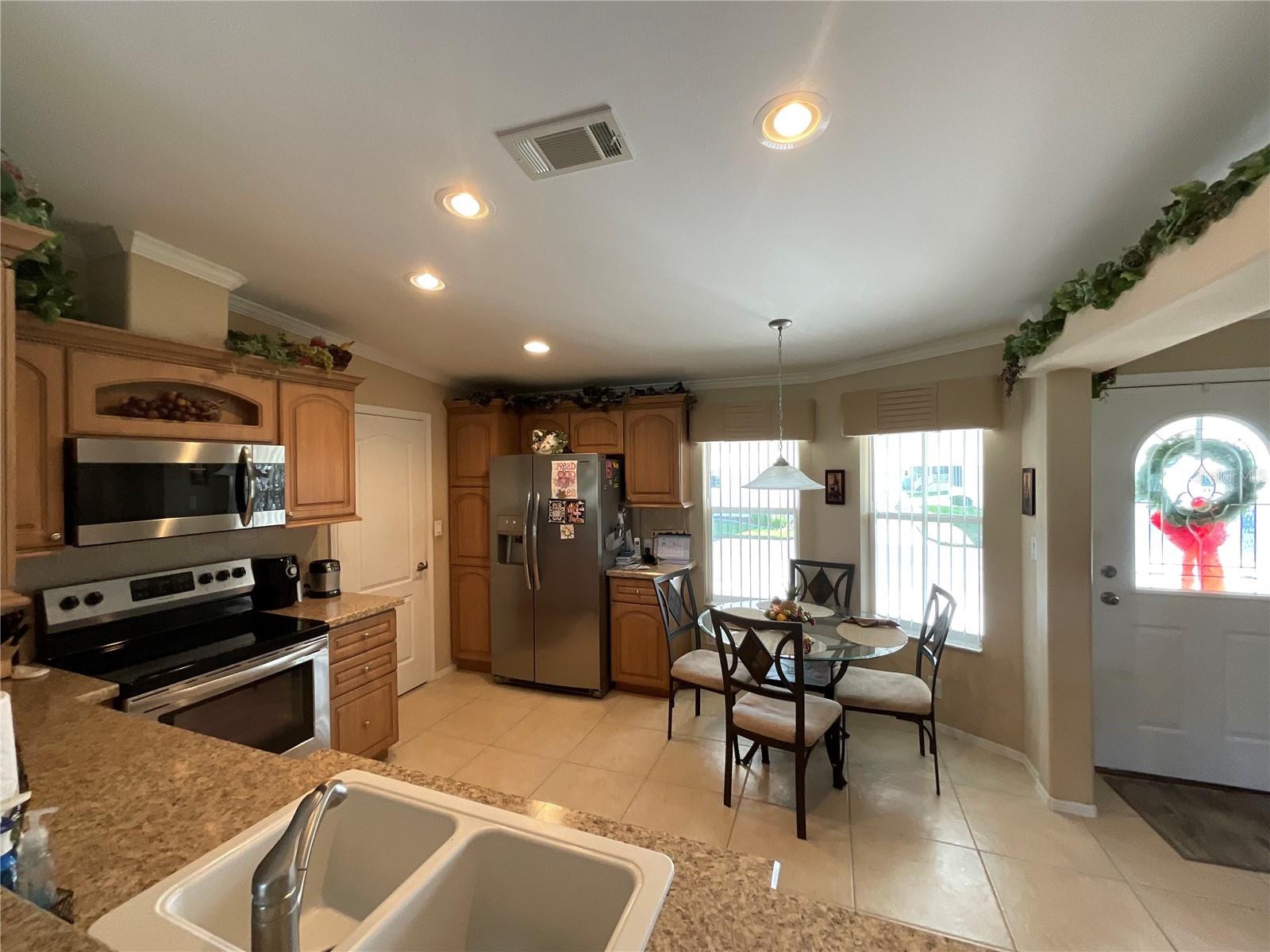 Image 3 of 31 For 2356 Peavine Circle 1017