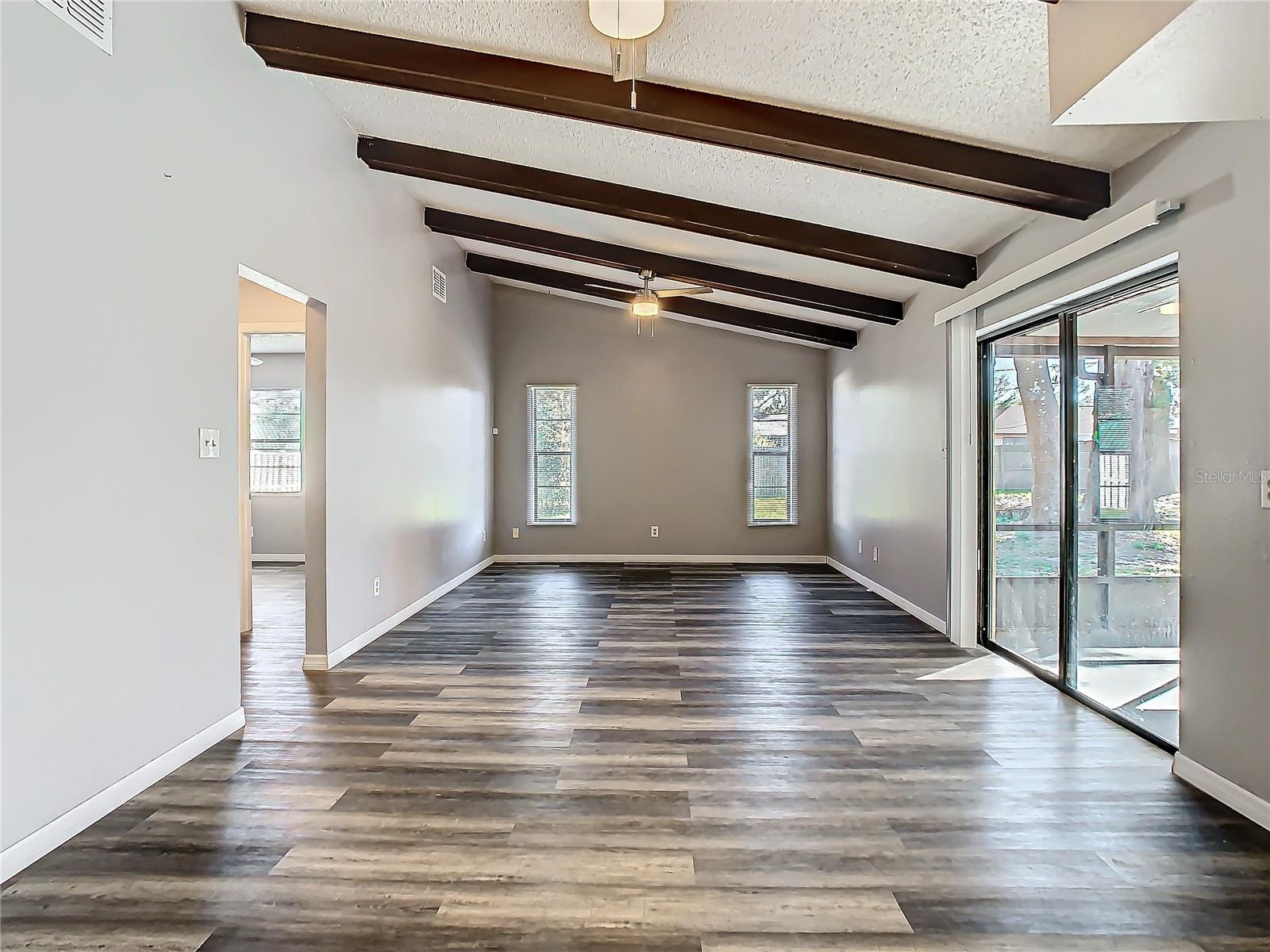 Image 21 of 56 For 7801 Rolling Grove Drive W
