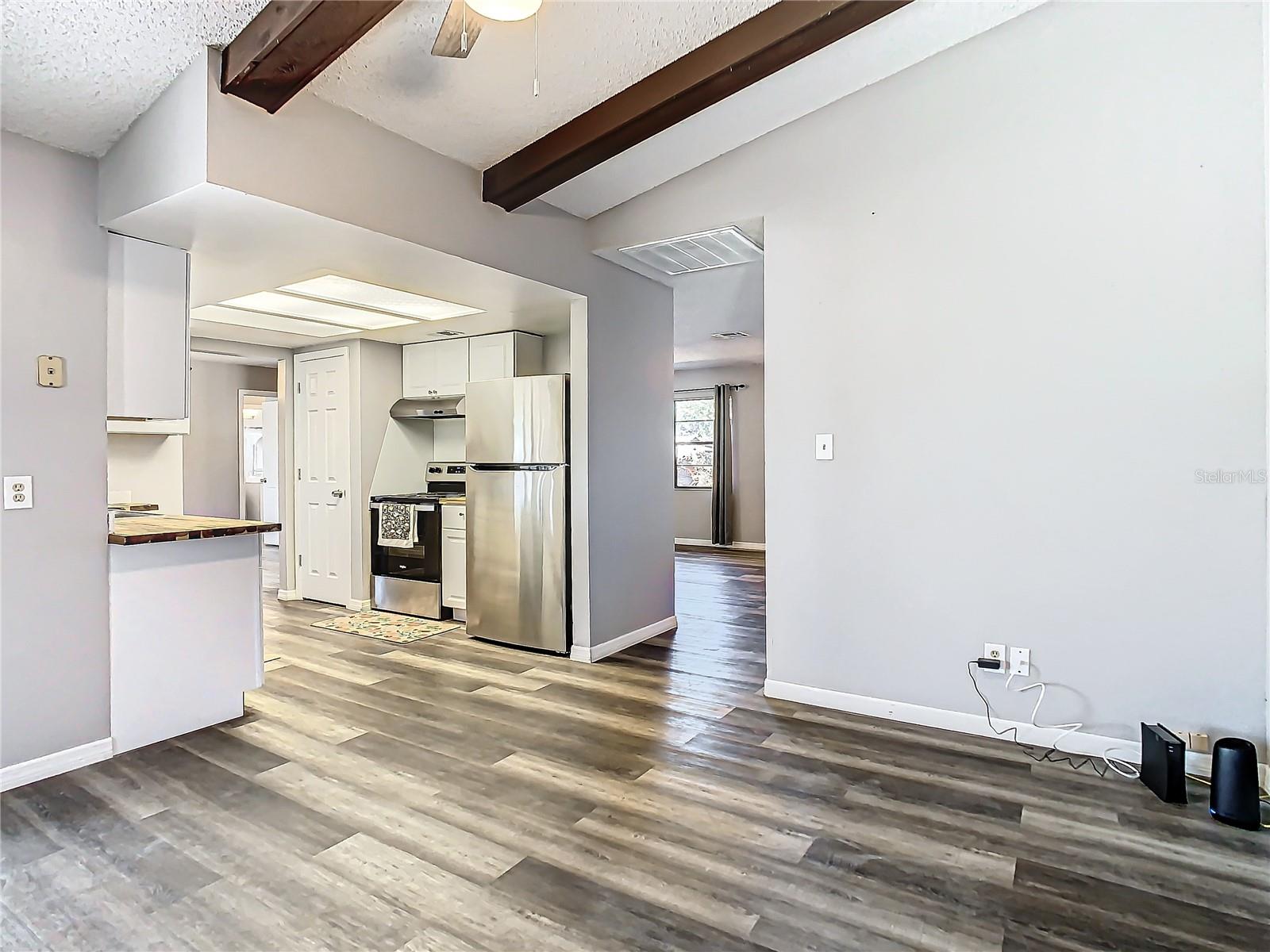 Image 25 of 56 For 7801 Rolling Grove Drive W