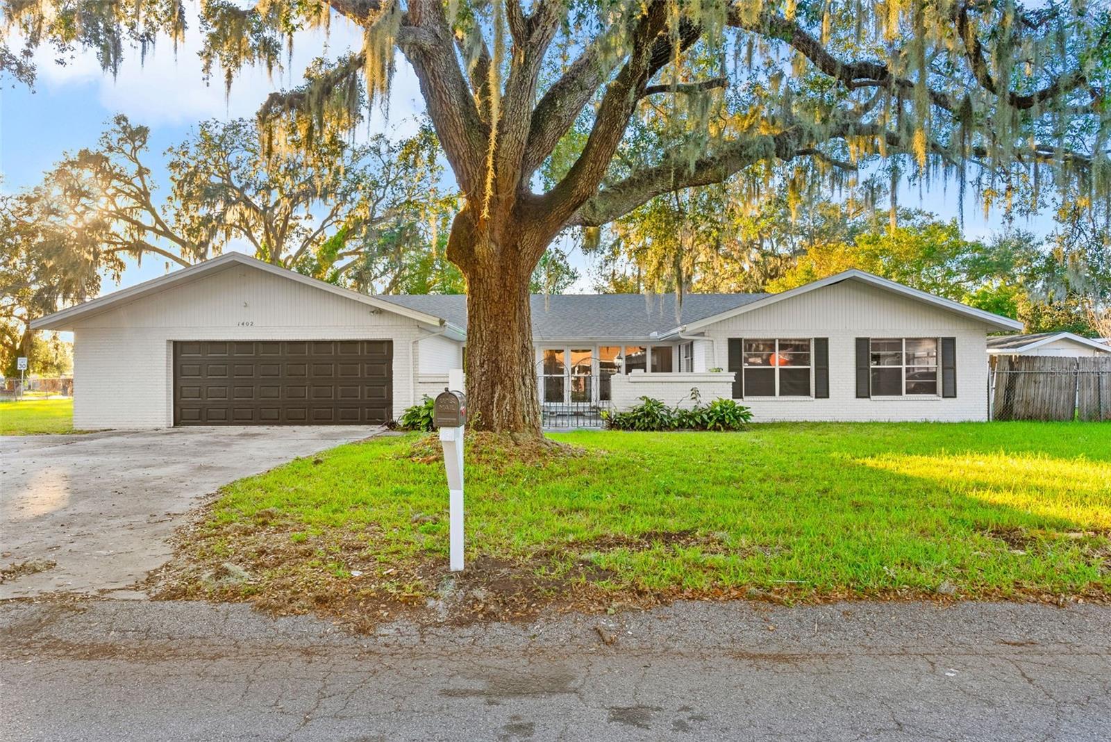 Details for 1402 Leslie Drive, LAKELAND, FL 33801