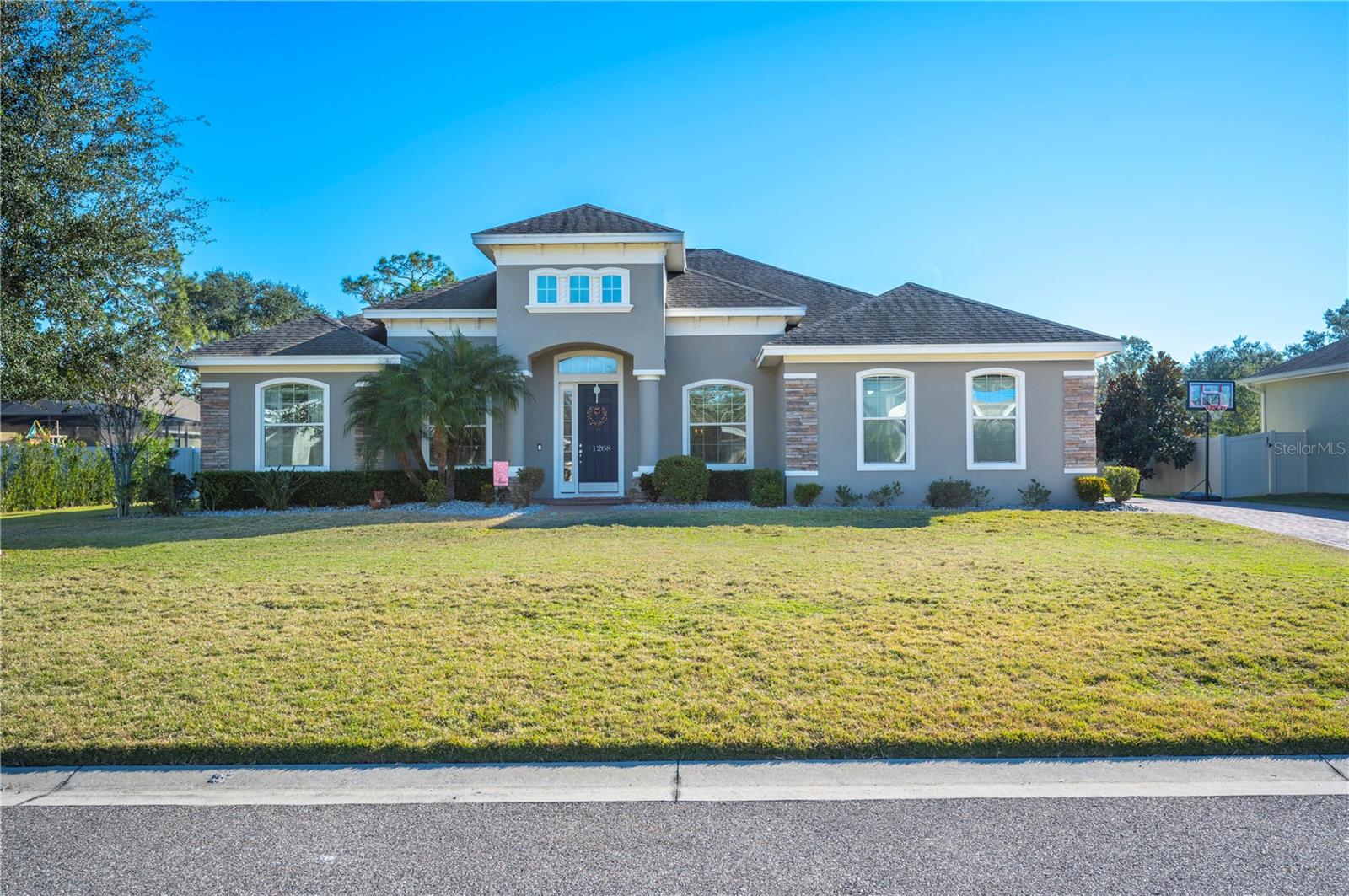 Details for 1268 Devin Oaks Court, LAKELAND, FL 33811