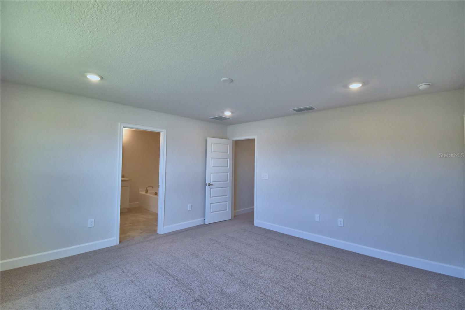 Image 46 of 53 For 1509 Leamington Lane
