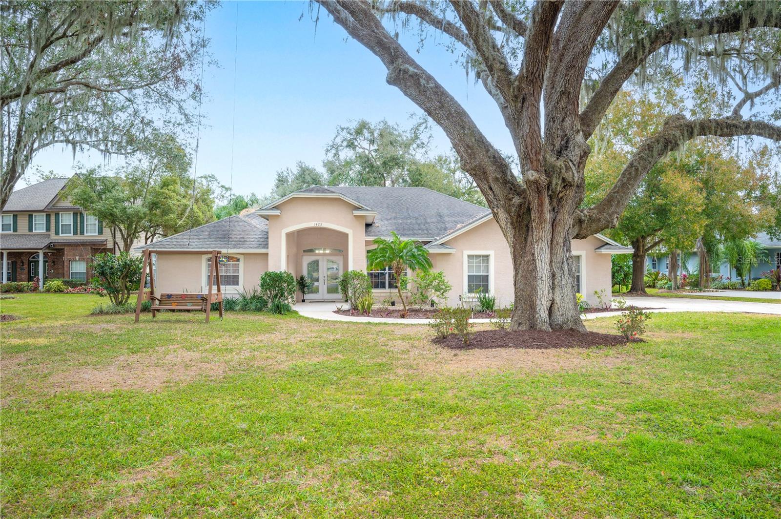 Details for 1423 Royal Forest Loop, LAKELAND, FL 33811