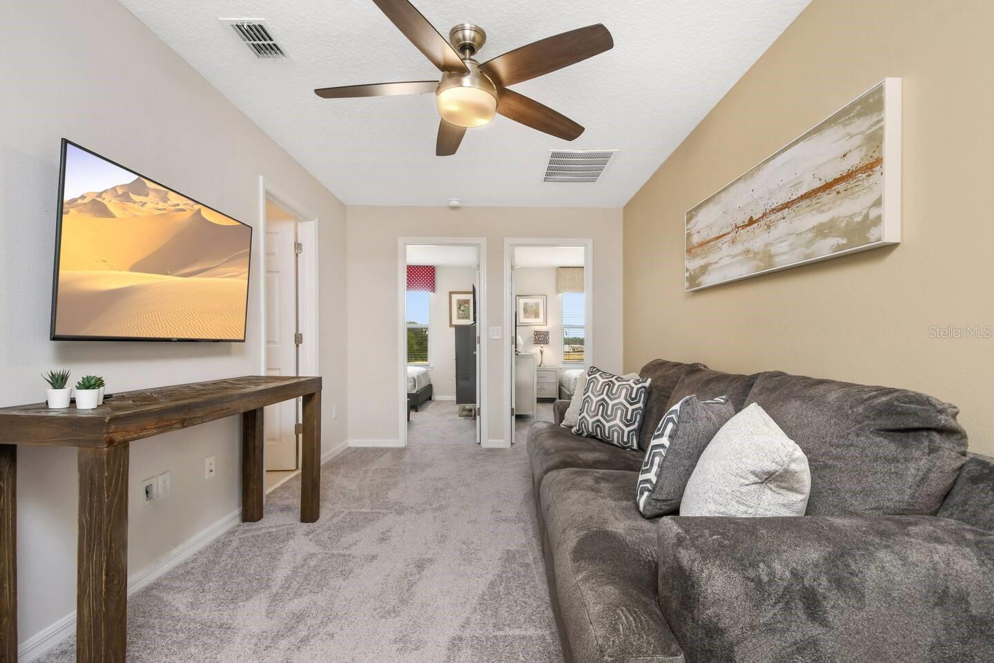 Image 10 of 62 For 1559 Carey Palm Circle