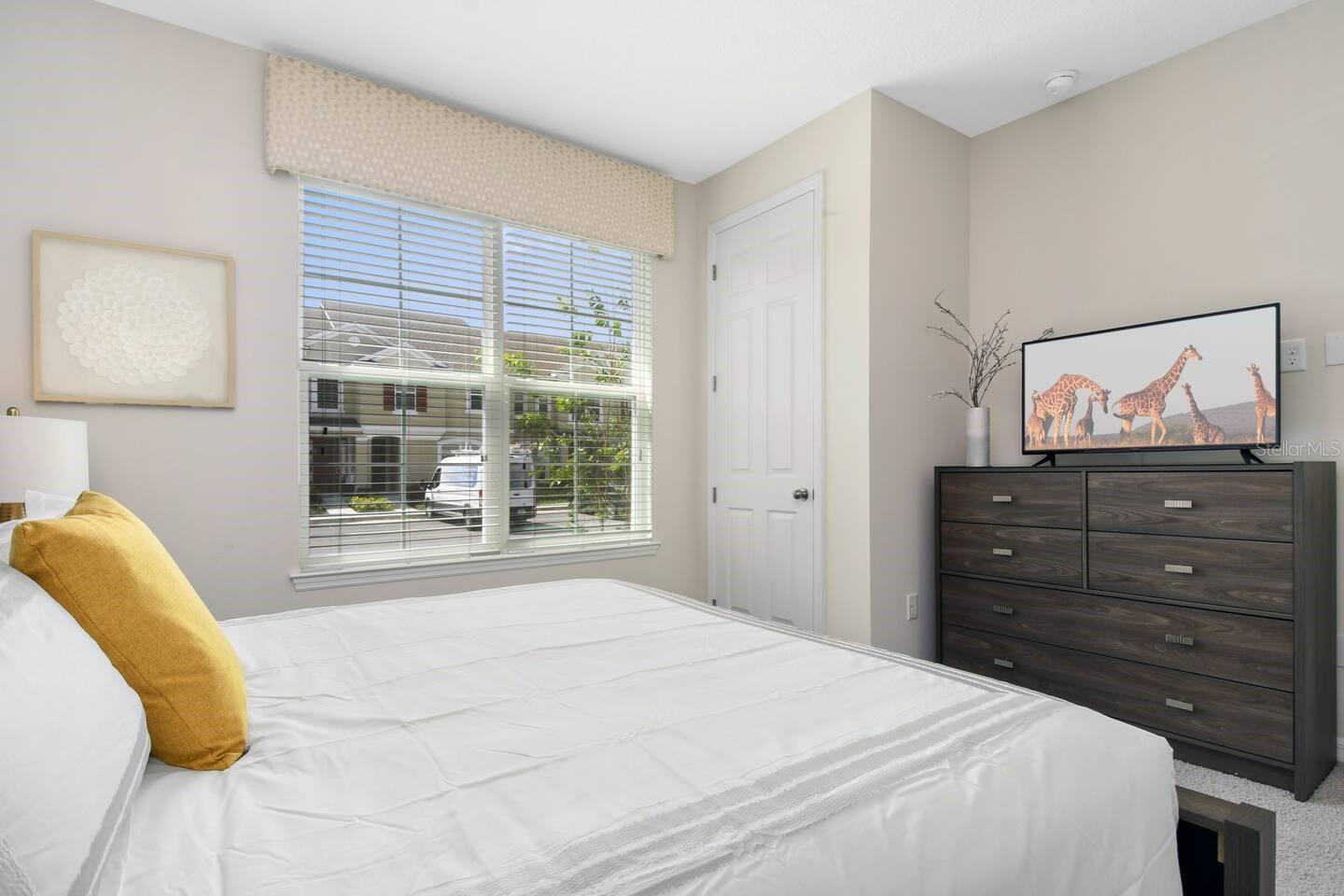 Image 17 of 62 For 1559 Carey Palm Circle