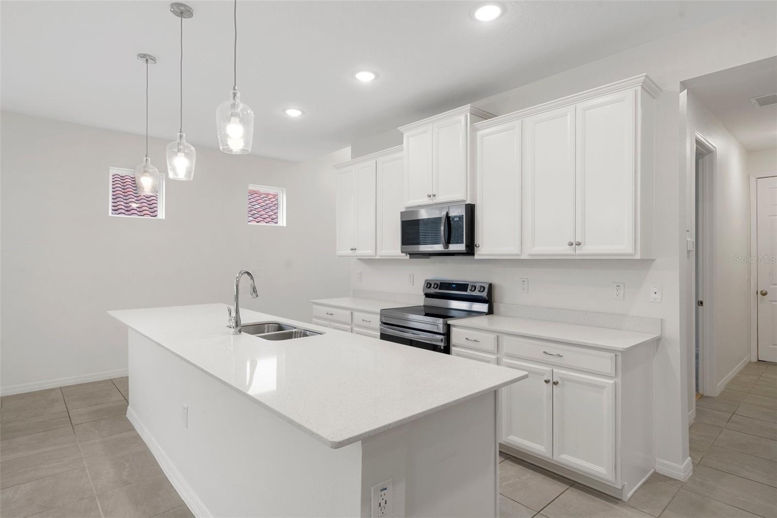 Image 16 of 53 For 4108 Solamor Street