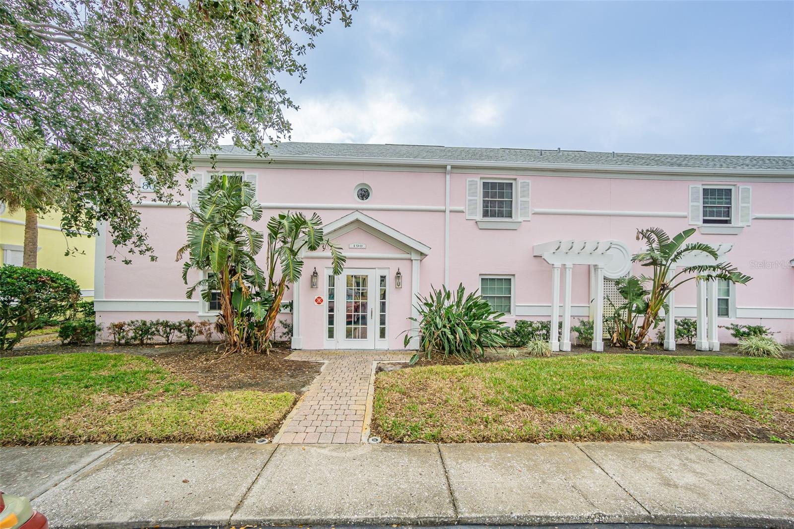 190 Pompano Drive Se A