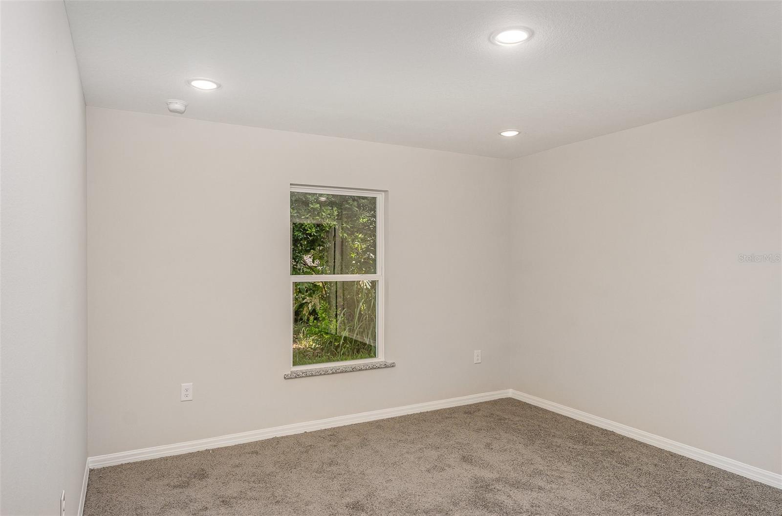 Image 31 of 35 For 306-308 Ave P Nw